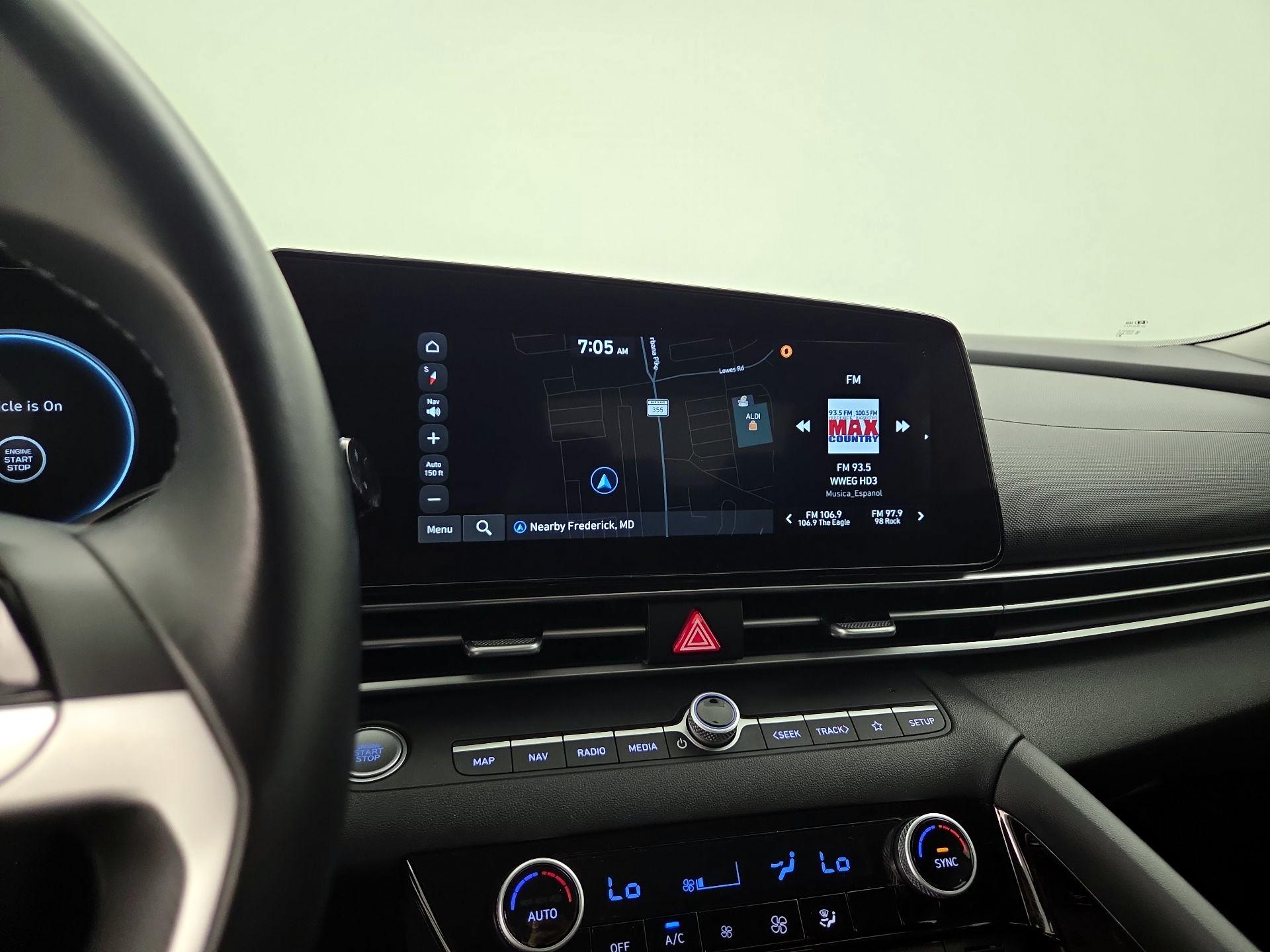 Thumbnail: 2023 Hyundai Elantra - 14