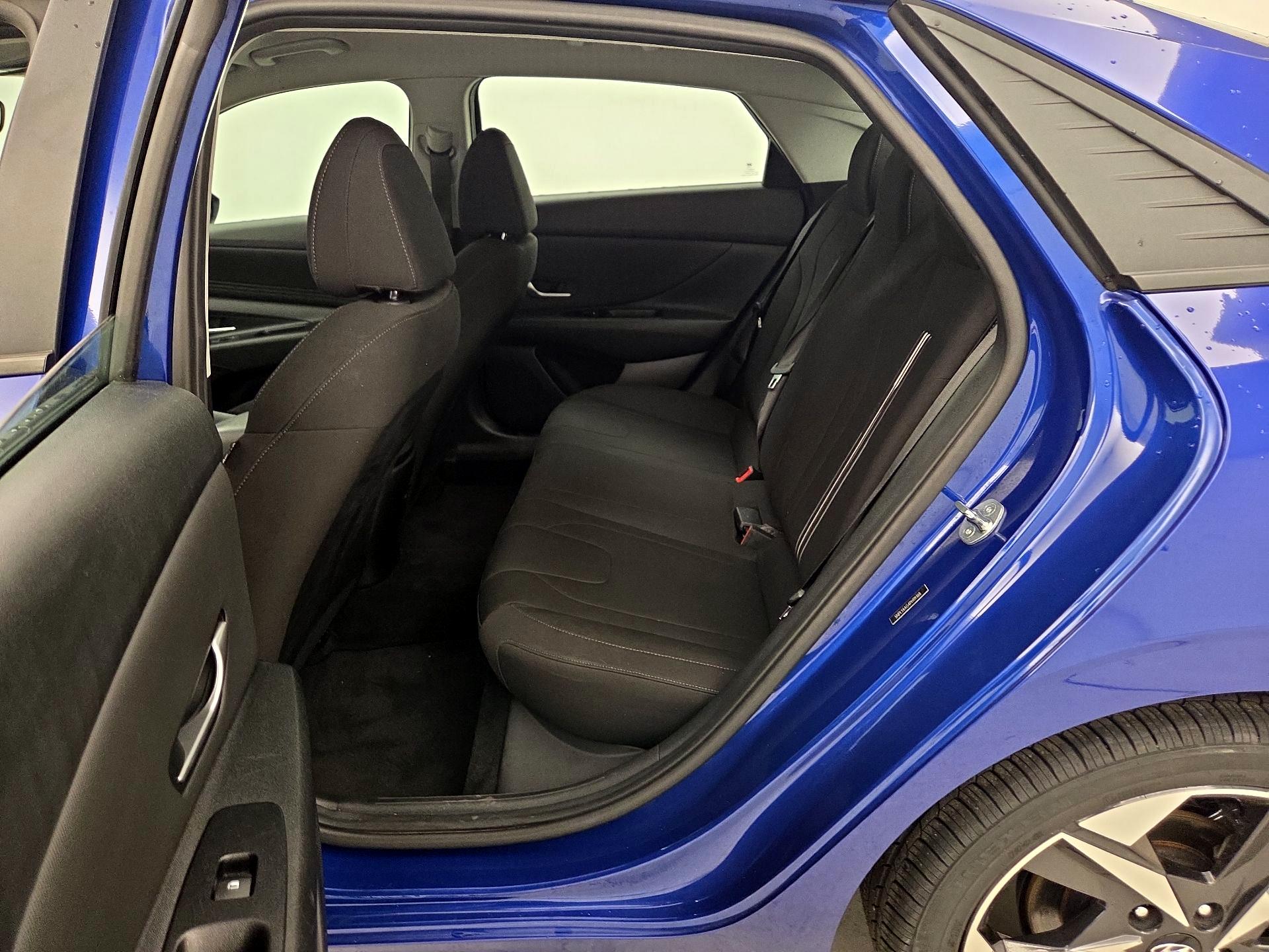 Thumbnail: 2023 Hyundai Elantra - 20