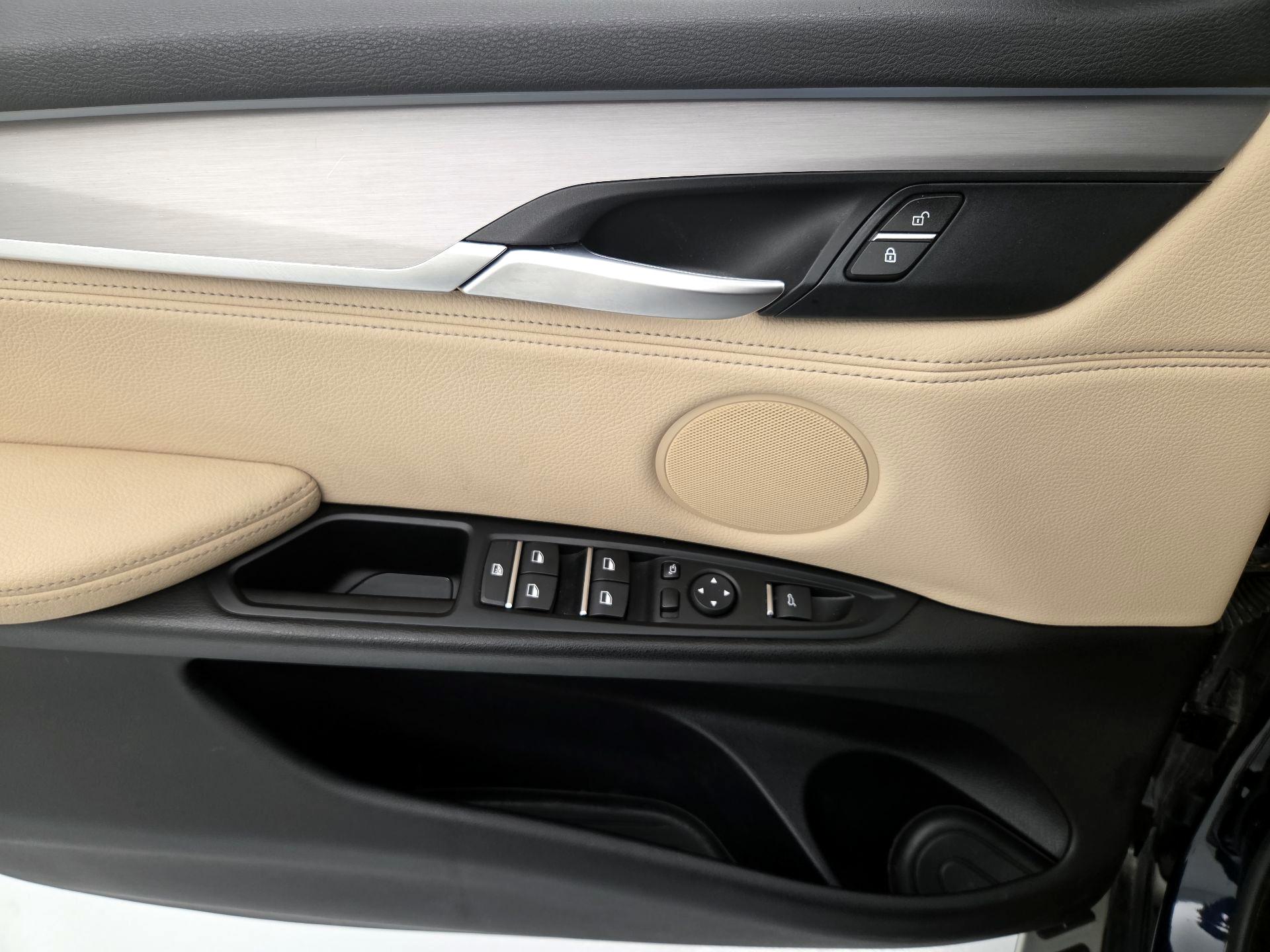Thumbnail: 2018 BMW X5 - 12