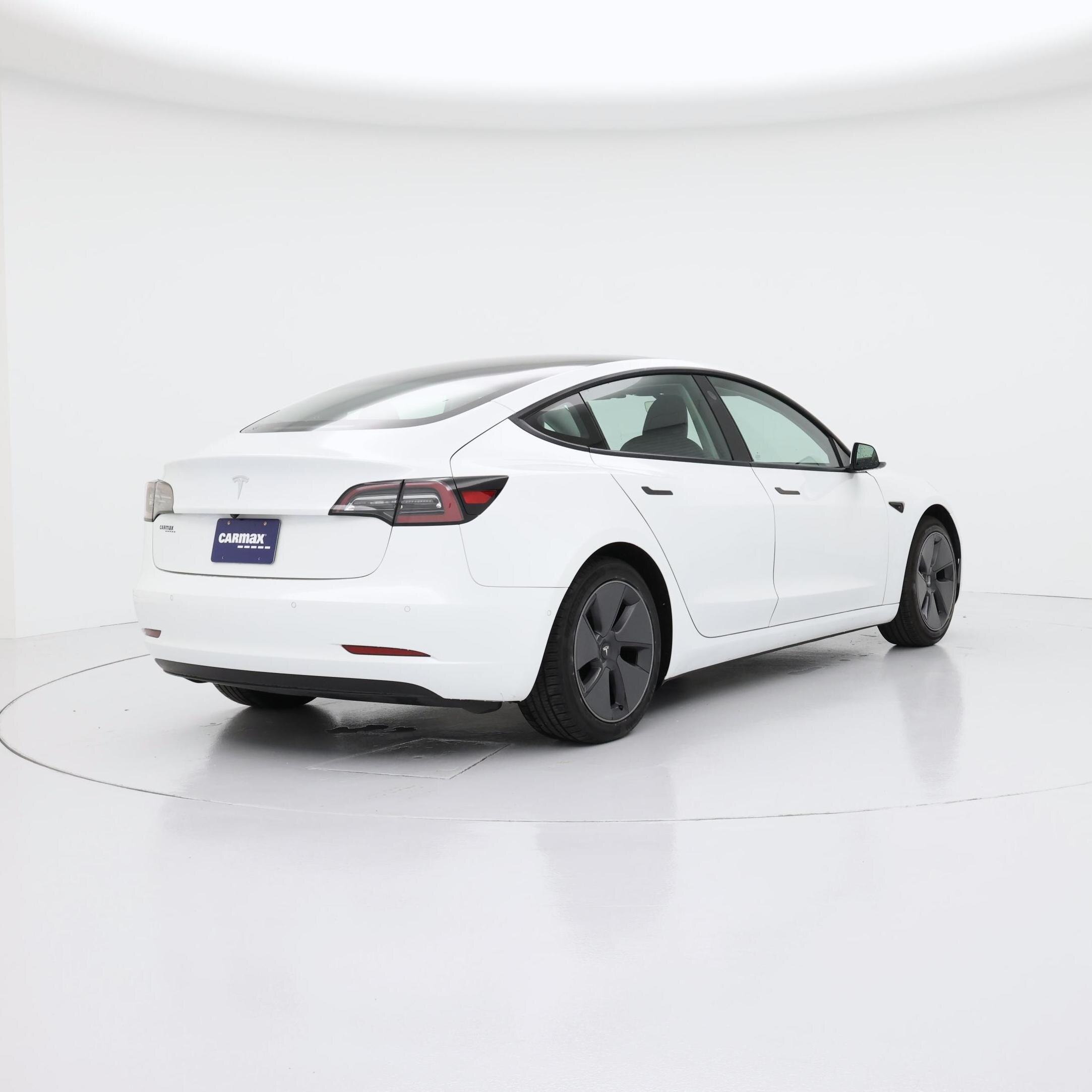 Thumbnail: 2021 Tesla Model 3 - 8
