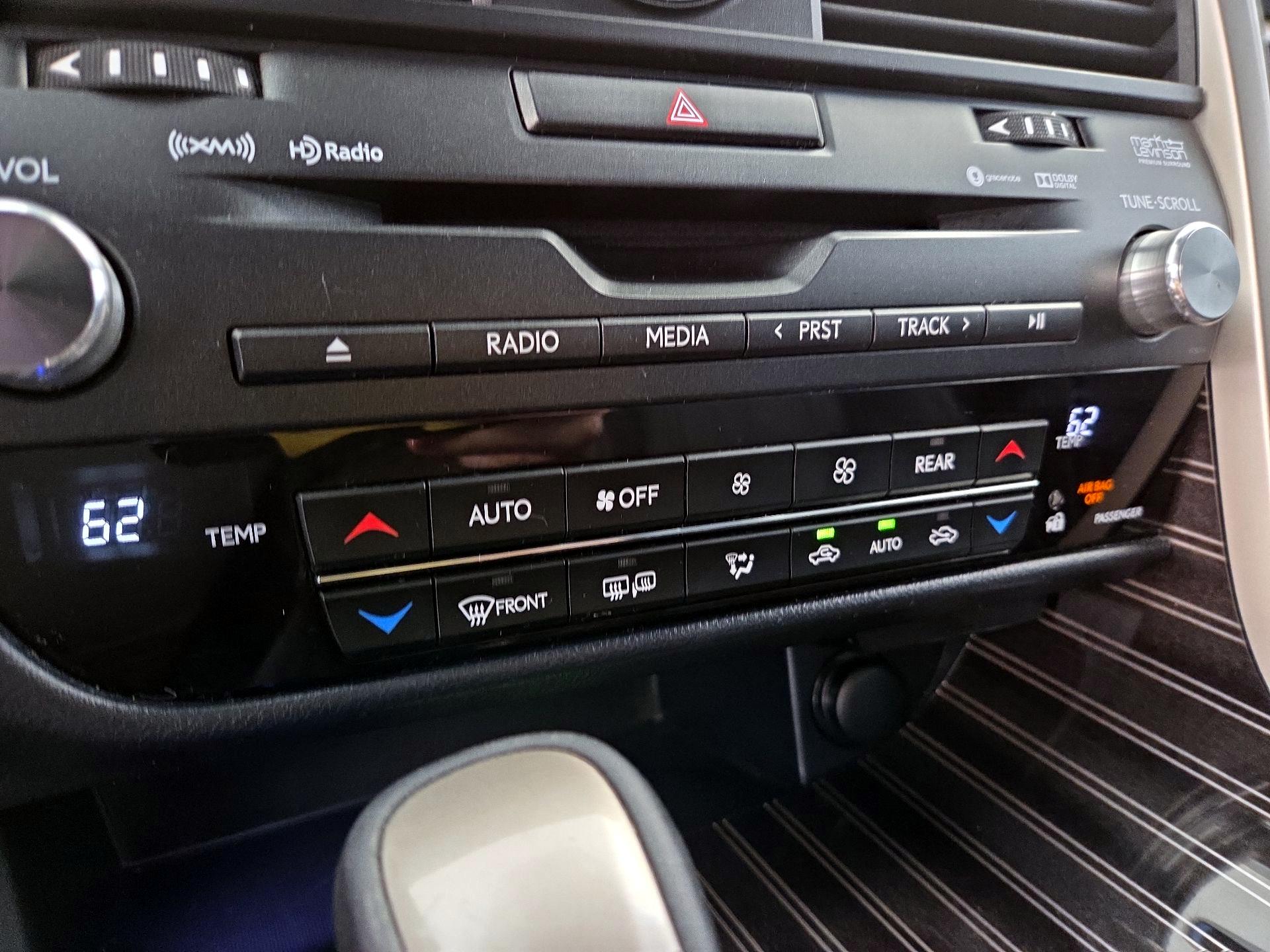 Thumbnail: 2019 Lexus RX - 17