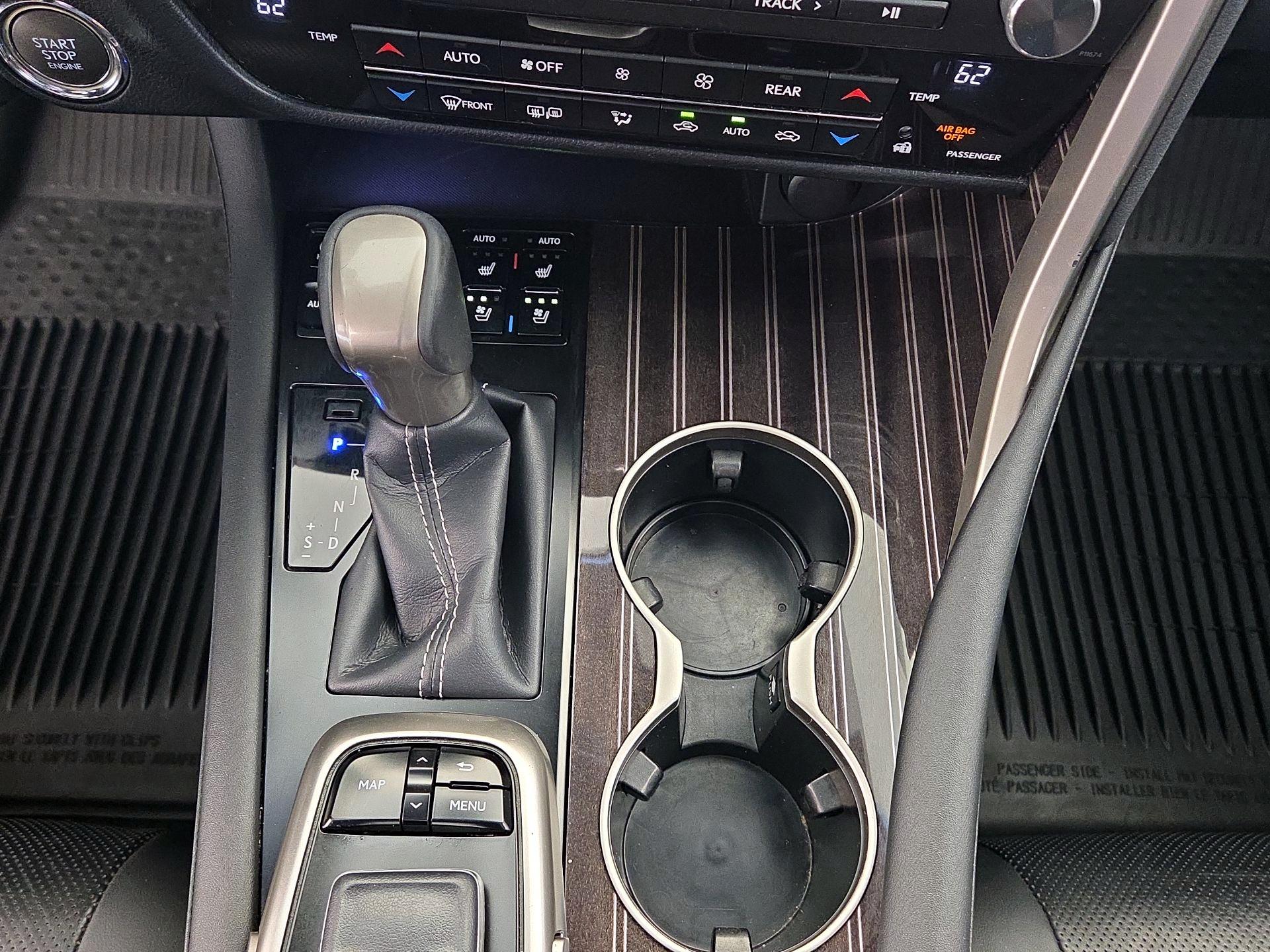 Thumbnail: 2019 Lexus RX - 18