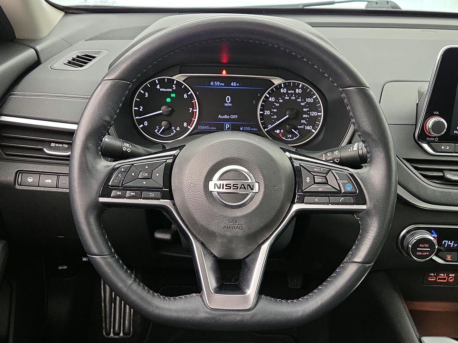 Thumbnail: 2019 Nissan Altima - 10