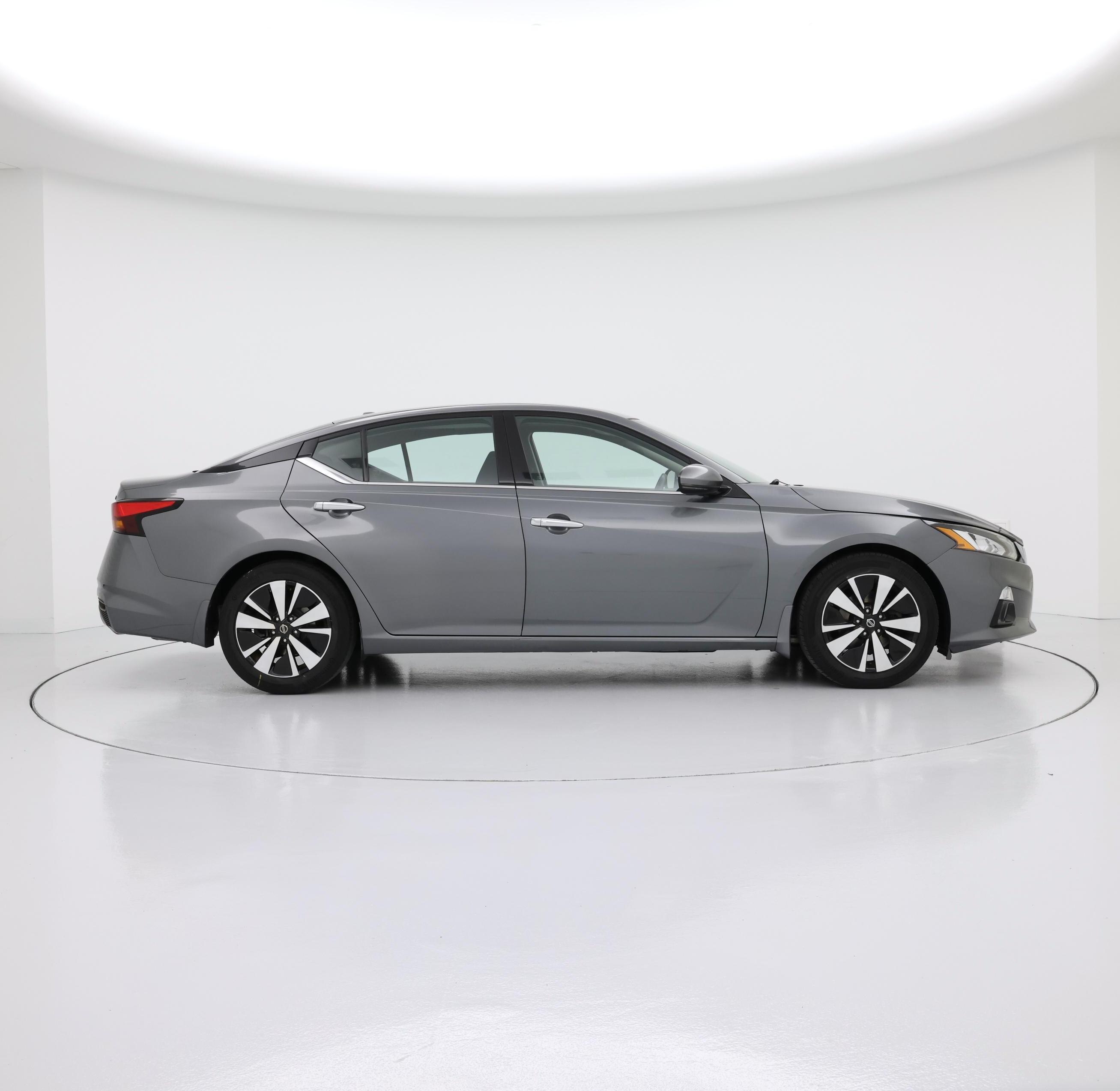 Thumbnail: 2019 Nissan Altima - 7