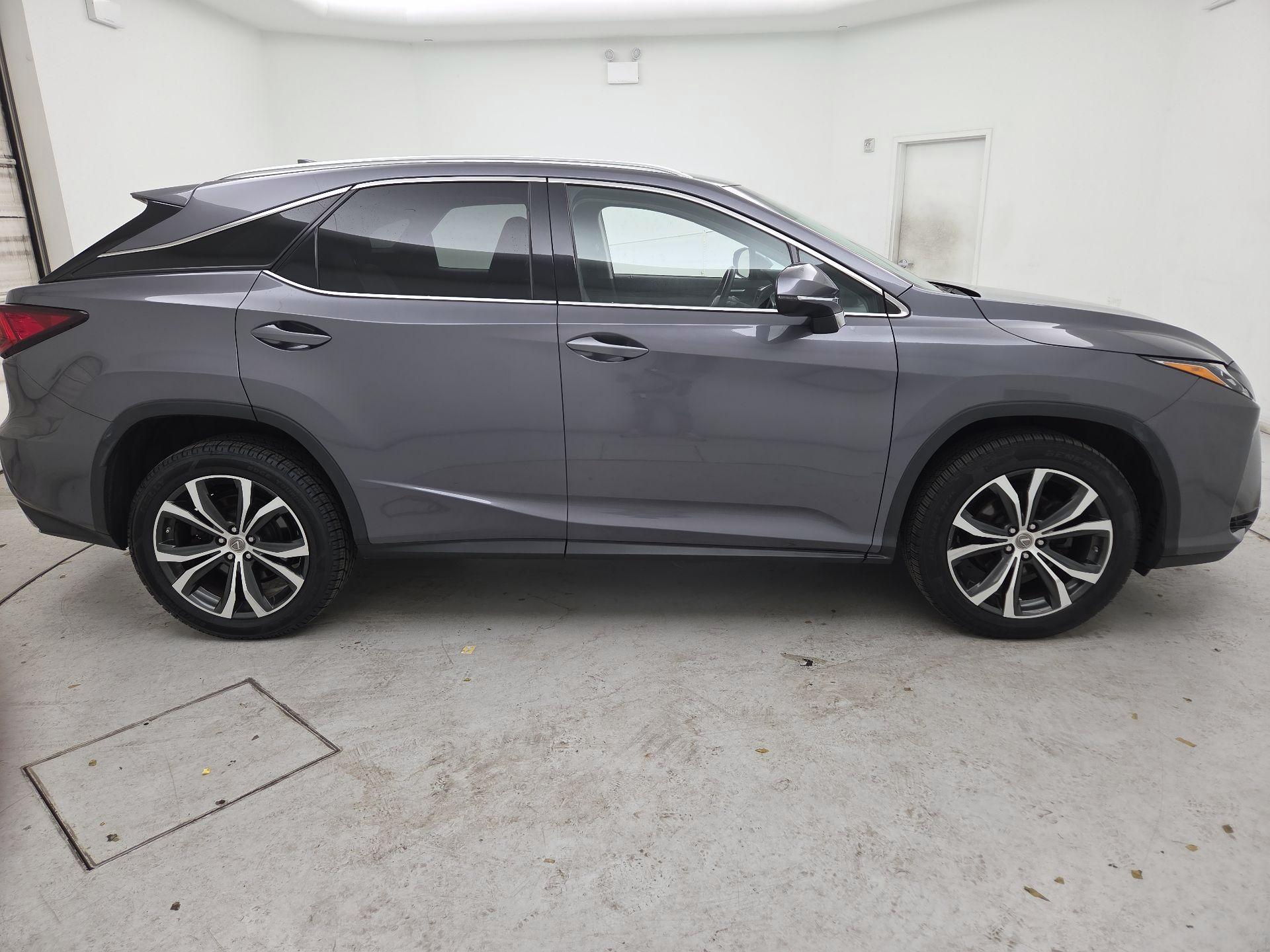 Thumbnail: 2017 Lexus RX - 4