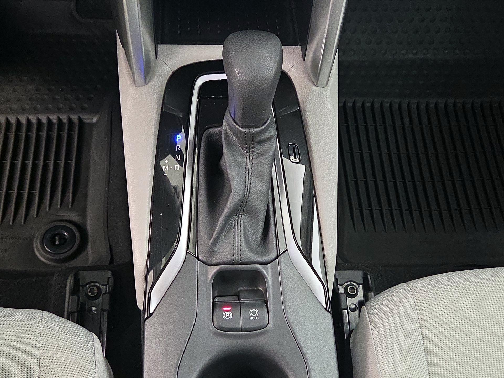 Thumbnail: 2023 Toyota Corolla Cross - 17