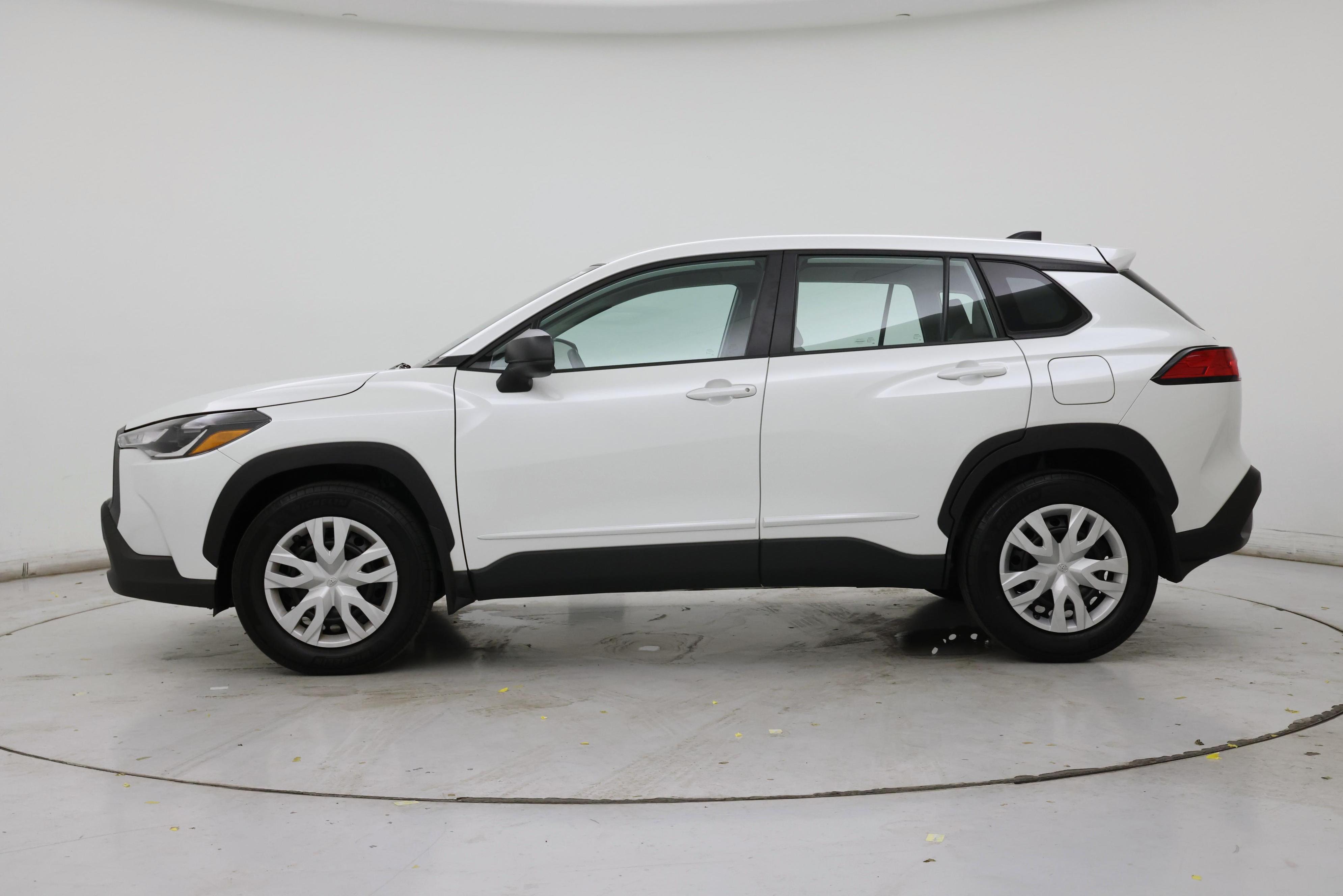 Thumbnail: 2023 Toyota Corolla Cross - 3