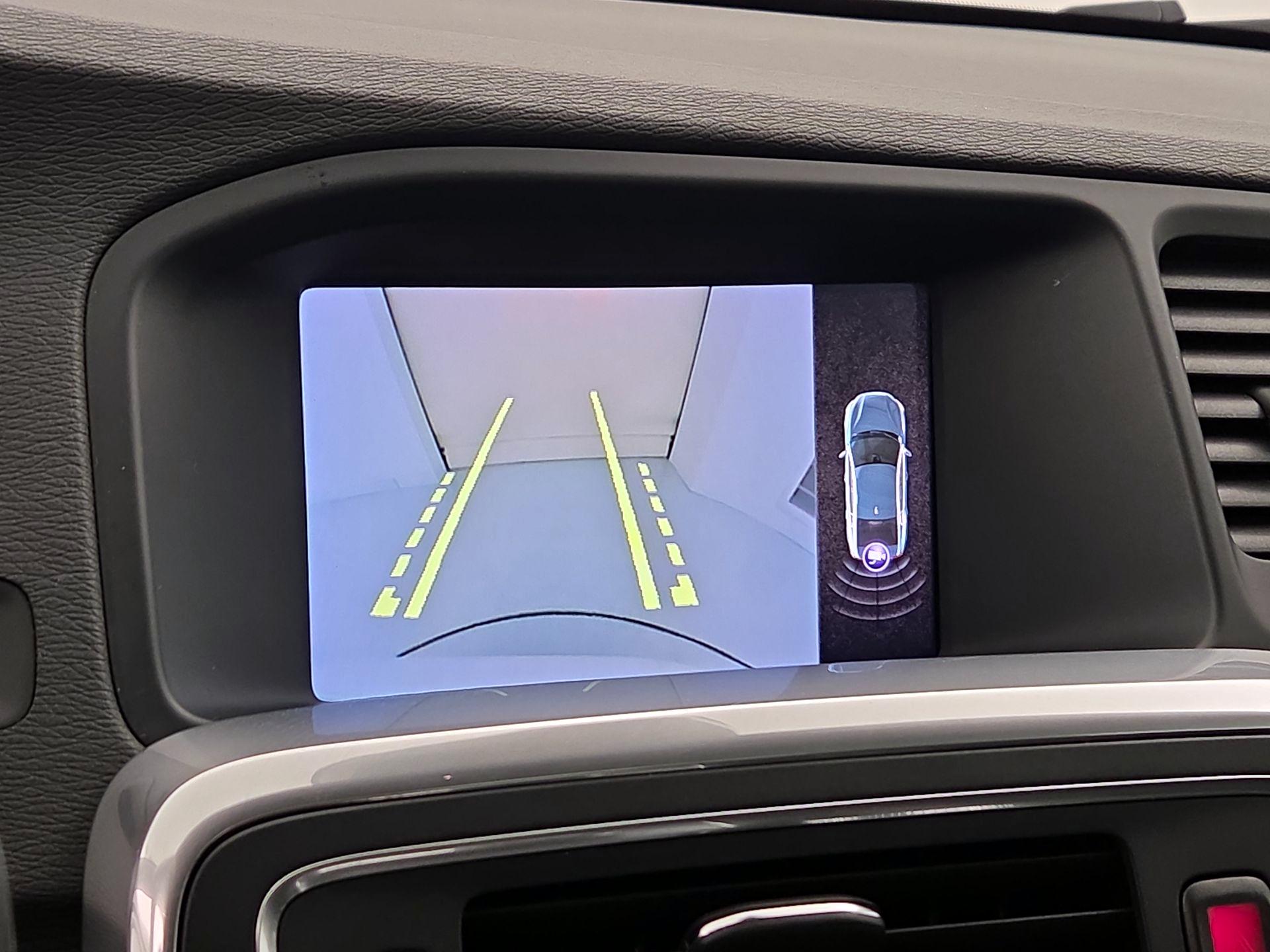 Thumbnail: 2018 Volvo S60 - 14