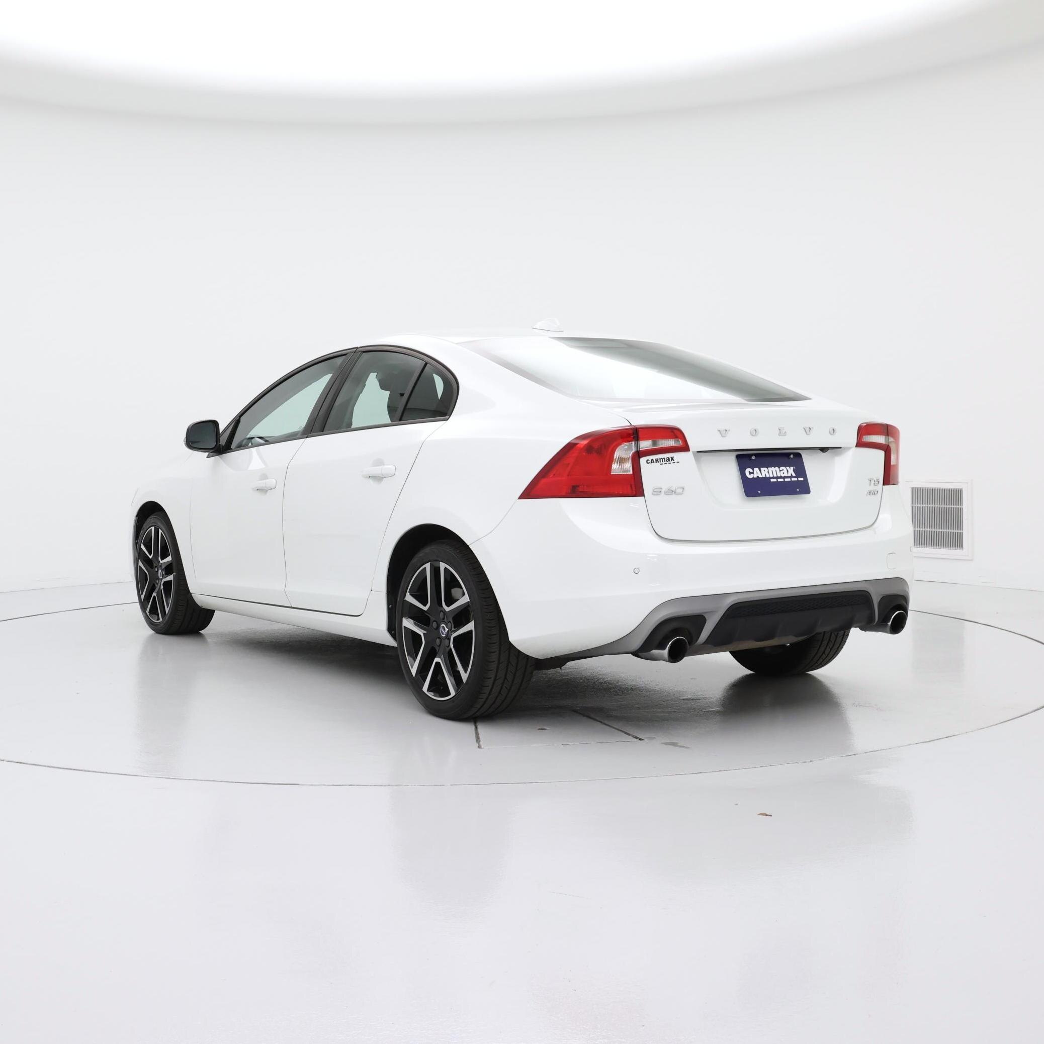 Thumbnail: 2018 Volvo S60 - 2