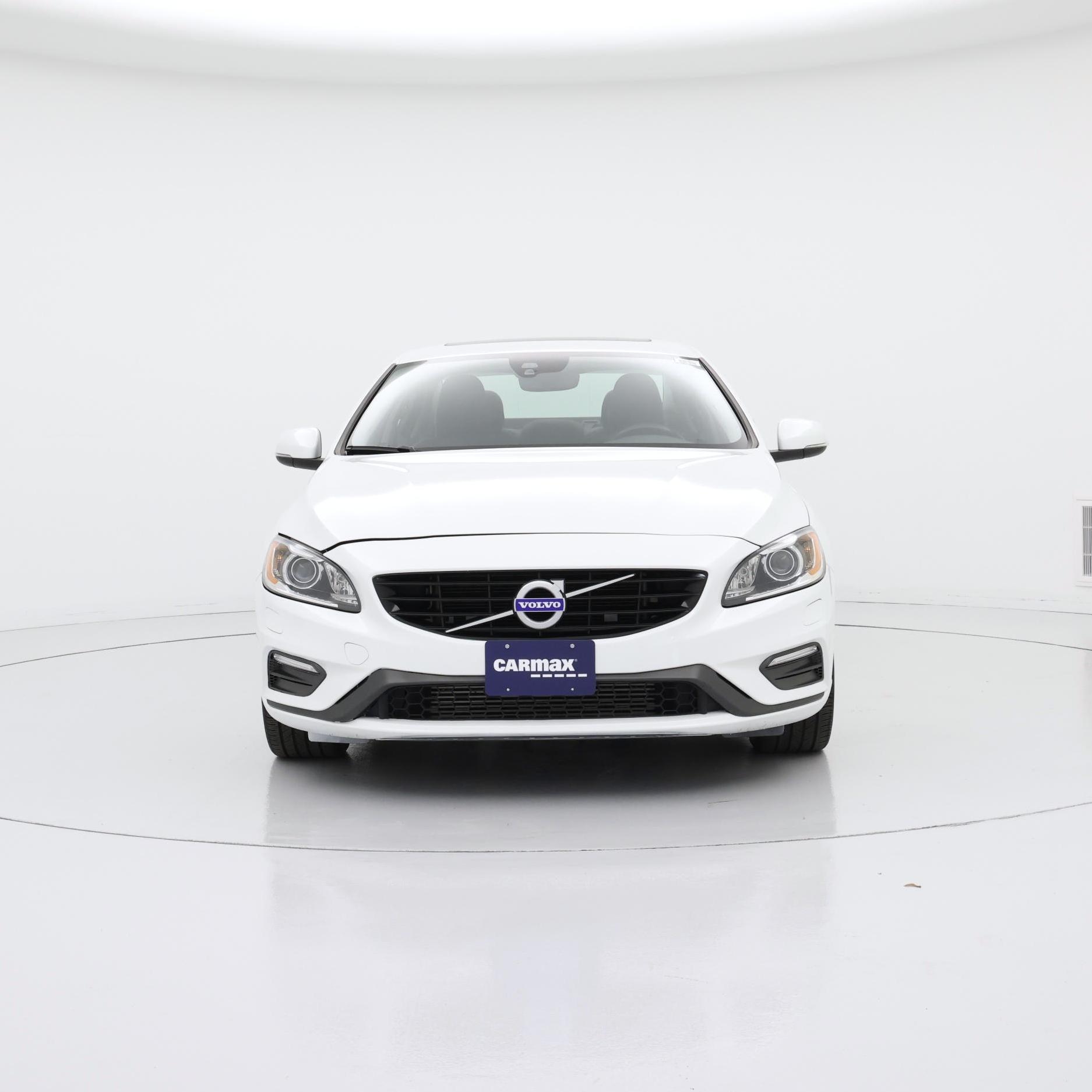 Thumbnail: 2018 Volvo S60 - 5