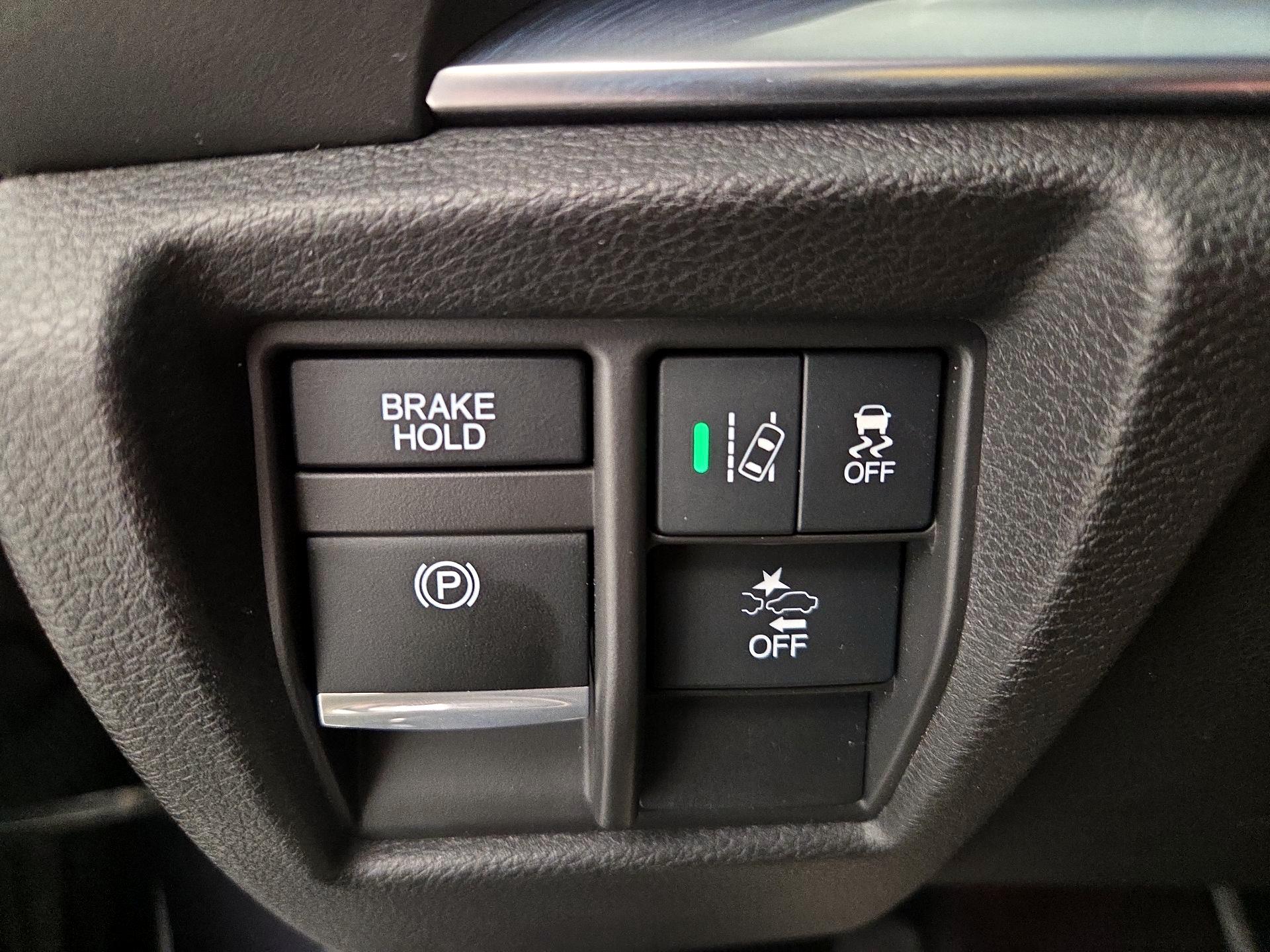 Thumbnail: 2019 Acura MDX - 13