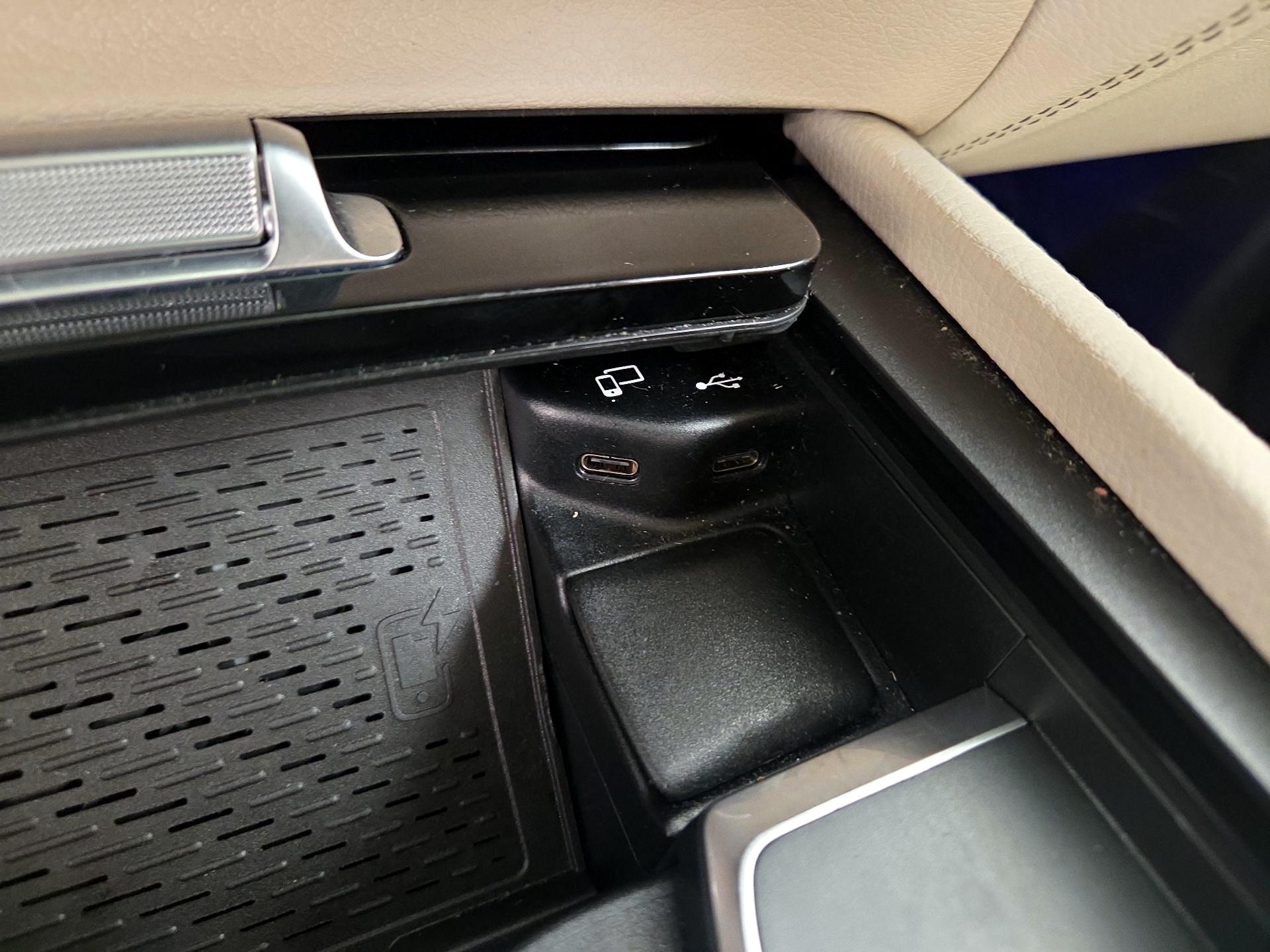 Thumbnail: 2021 Mercedes-Benz GLE - 19