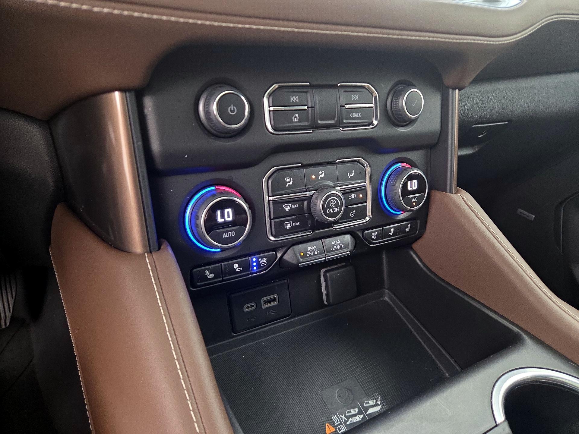 Thumbnail: 2023 Chevrolet Tahoe - 17