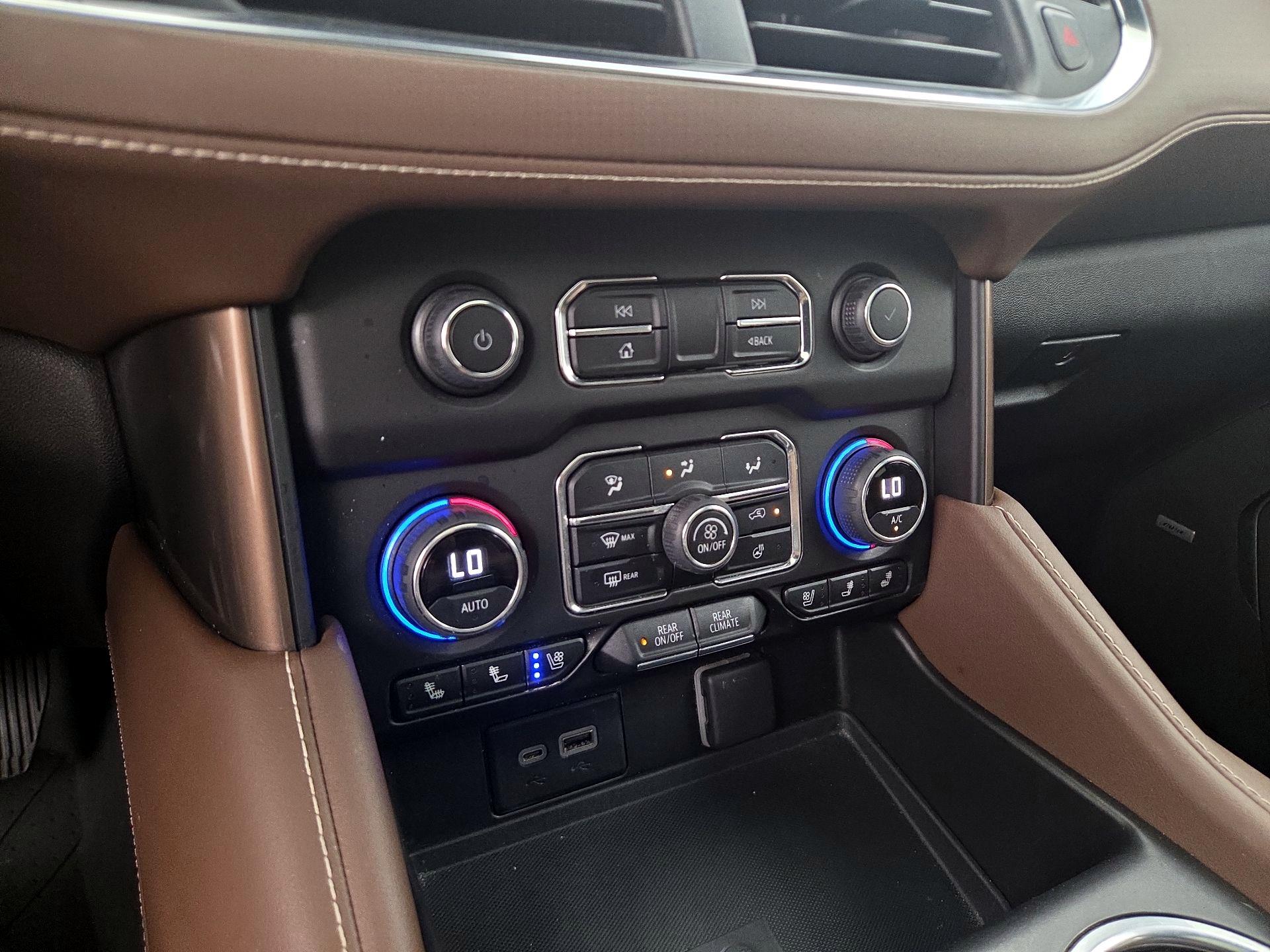 Thumbnail: 2023 Chevrolet Tahoe - 18