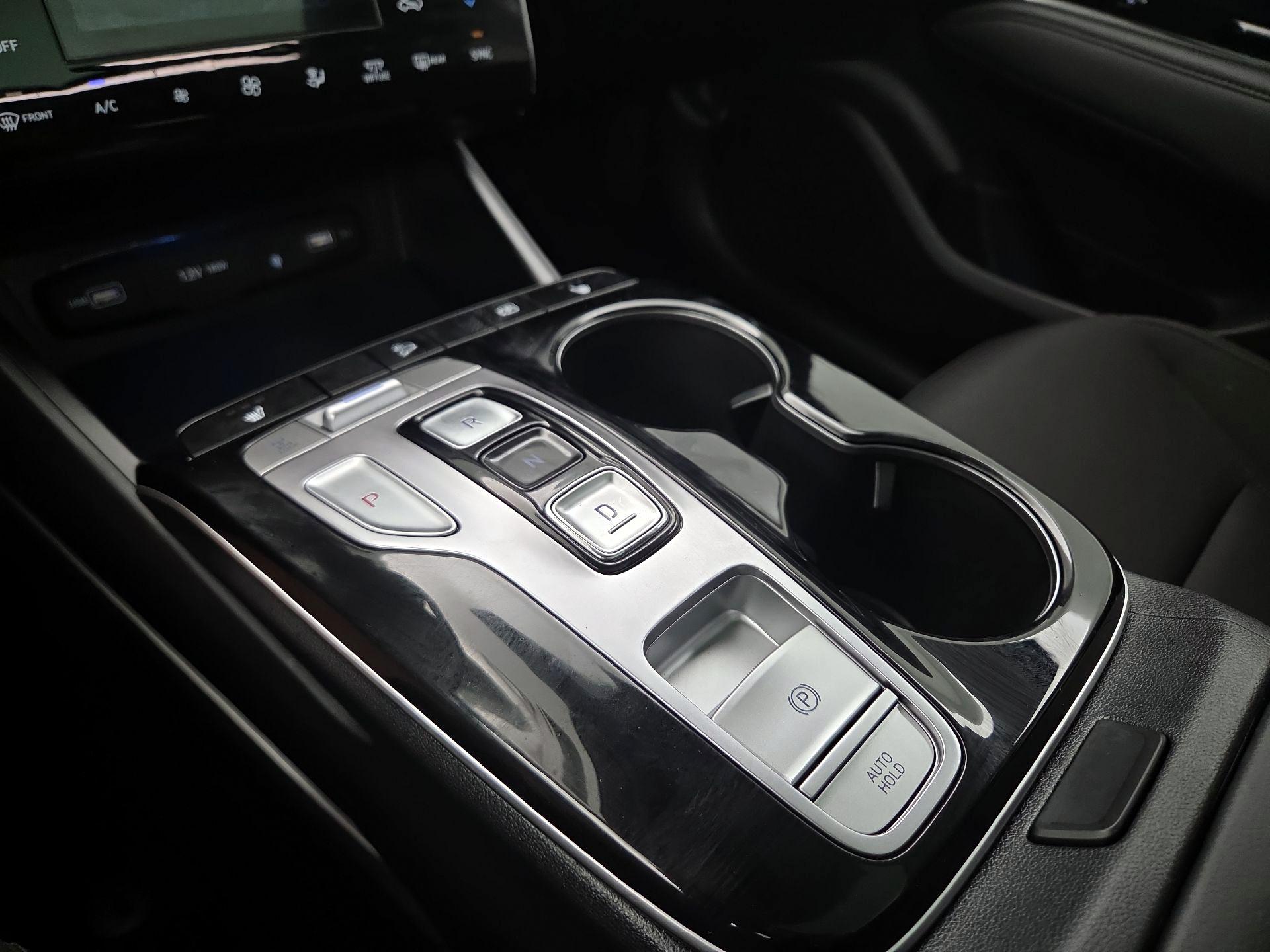 Thumbnail: 2022 Hyundai Tucson - 17