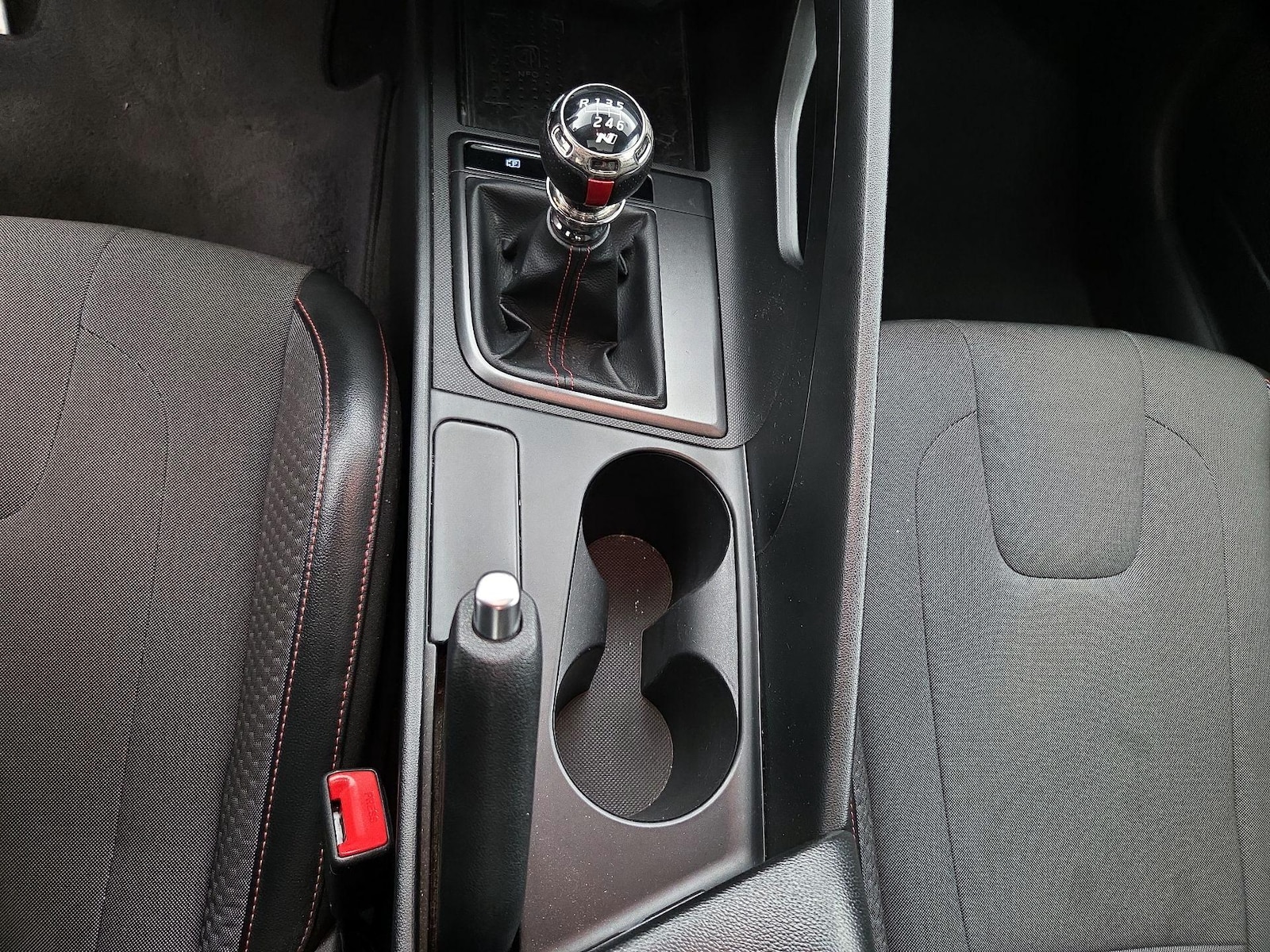 2021 Hyundai Elantra N Line - Photo 18