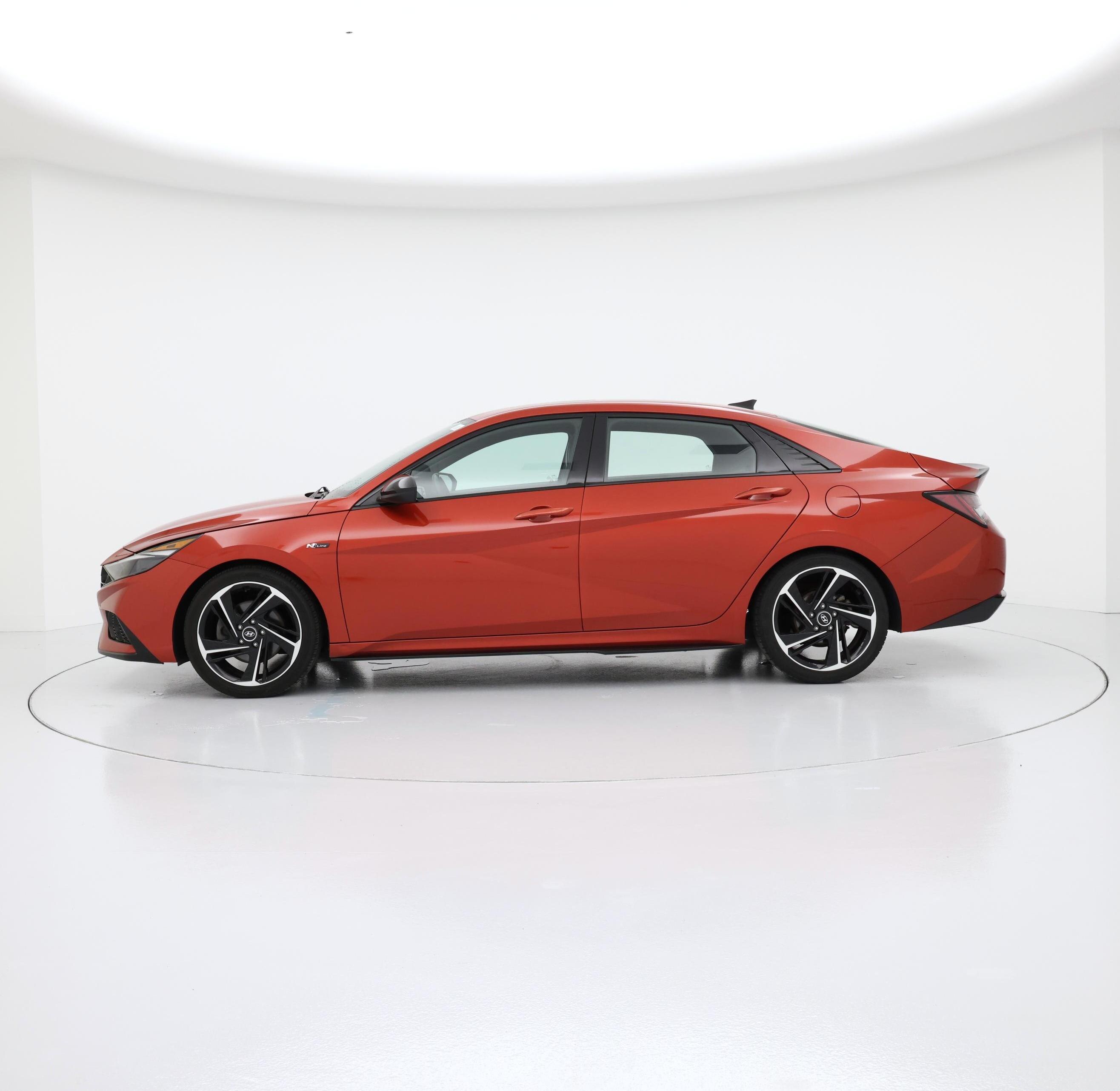 Thumbnail: 2021 Hyundai Elantra - 3