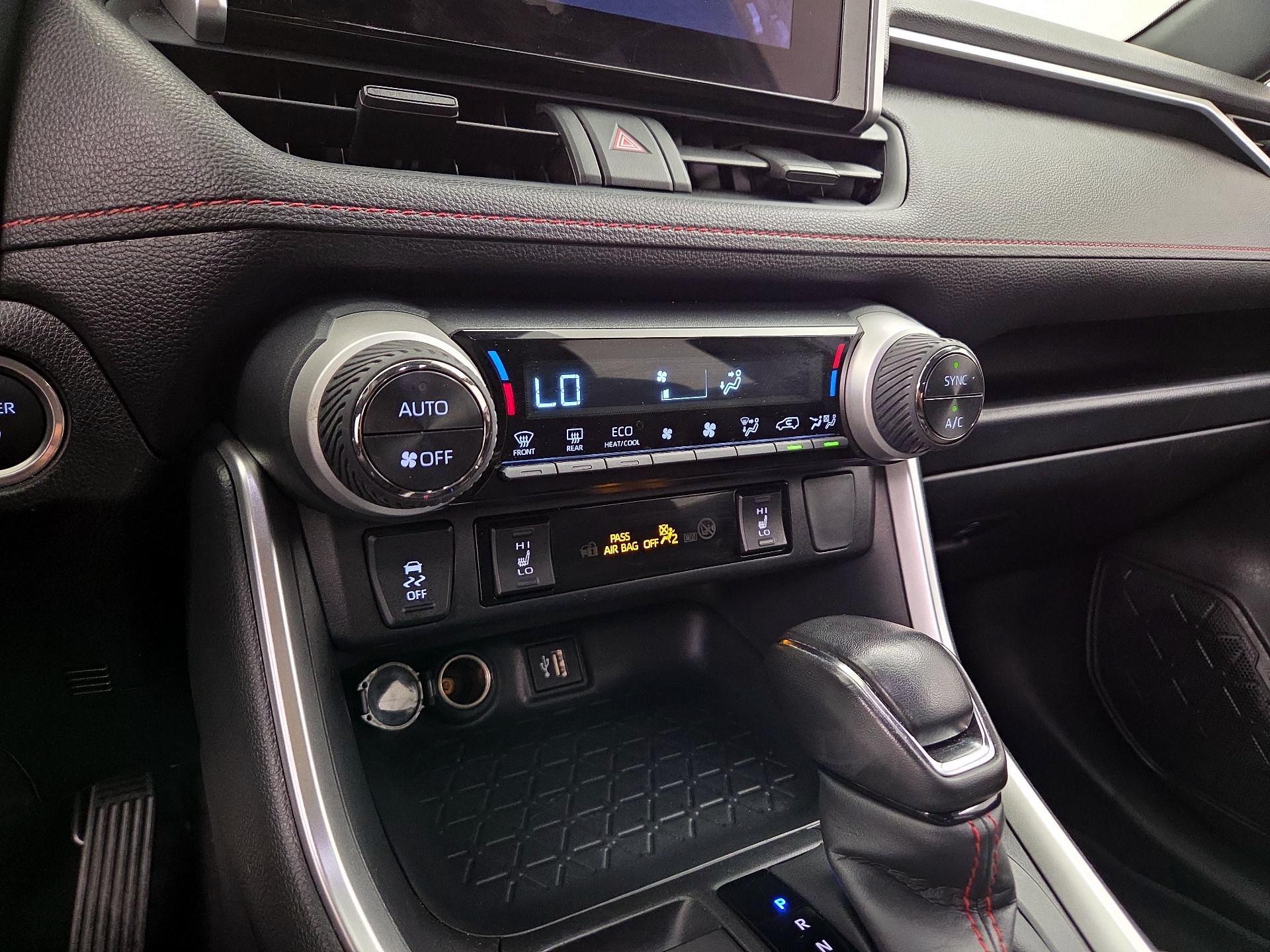 Thumbnail: 2023 Toyota RAV4 - 16