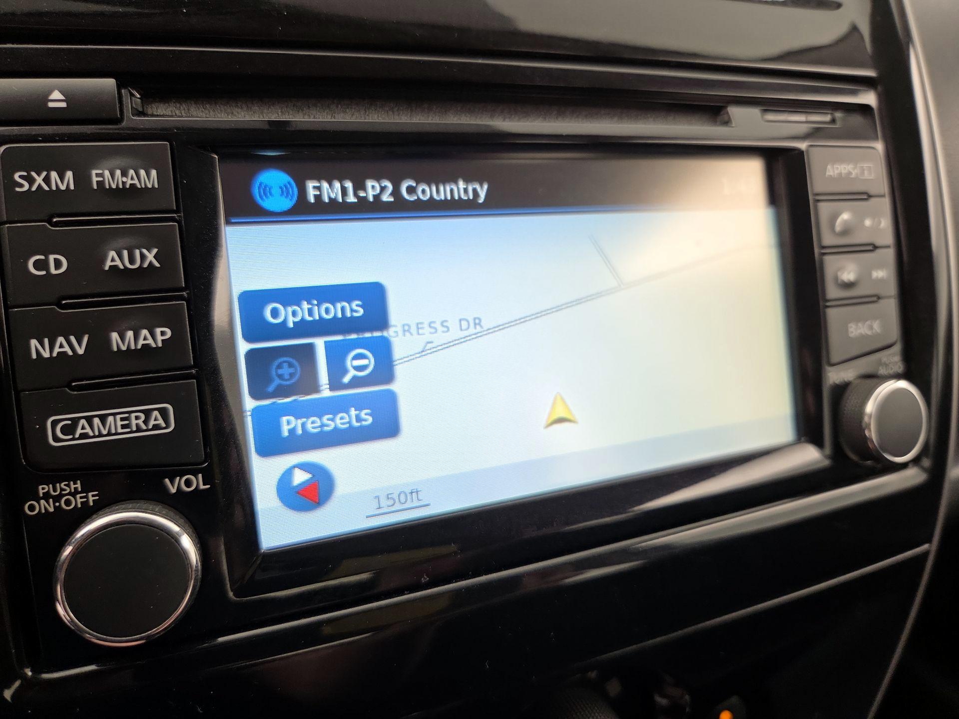 Thumbnail: 2015 Nissan Versa Note - 14