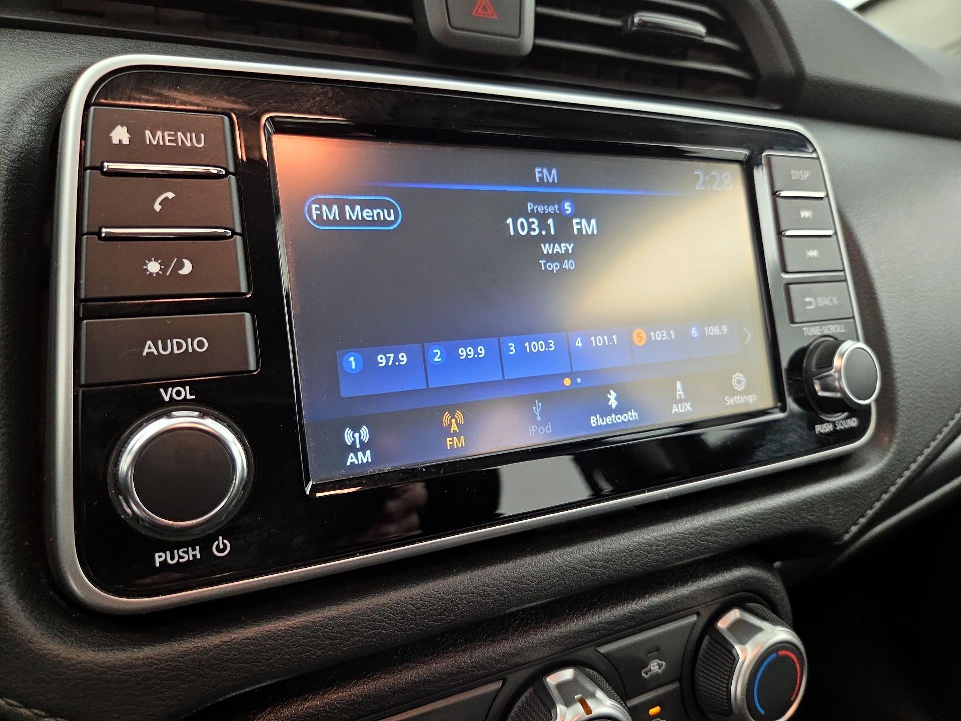 Thumbnail: 2021 Nissan Versa - 15