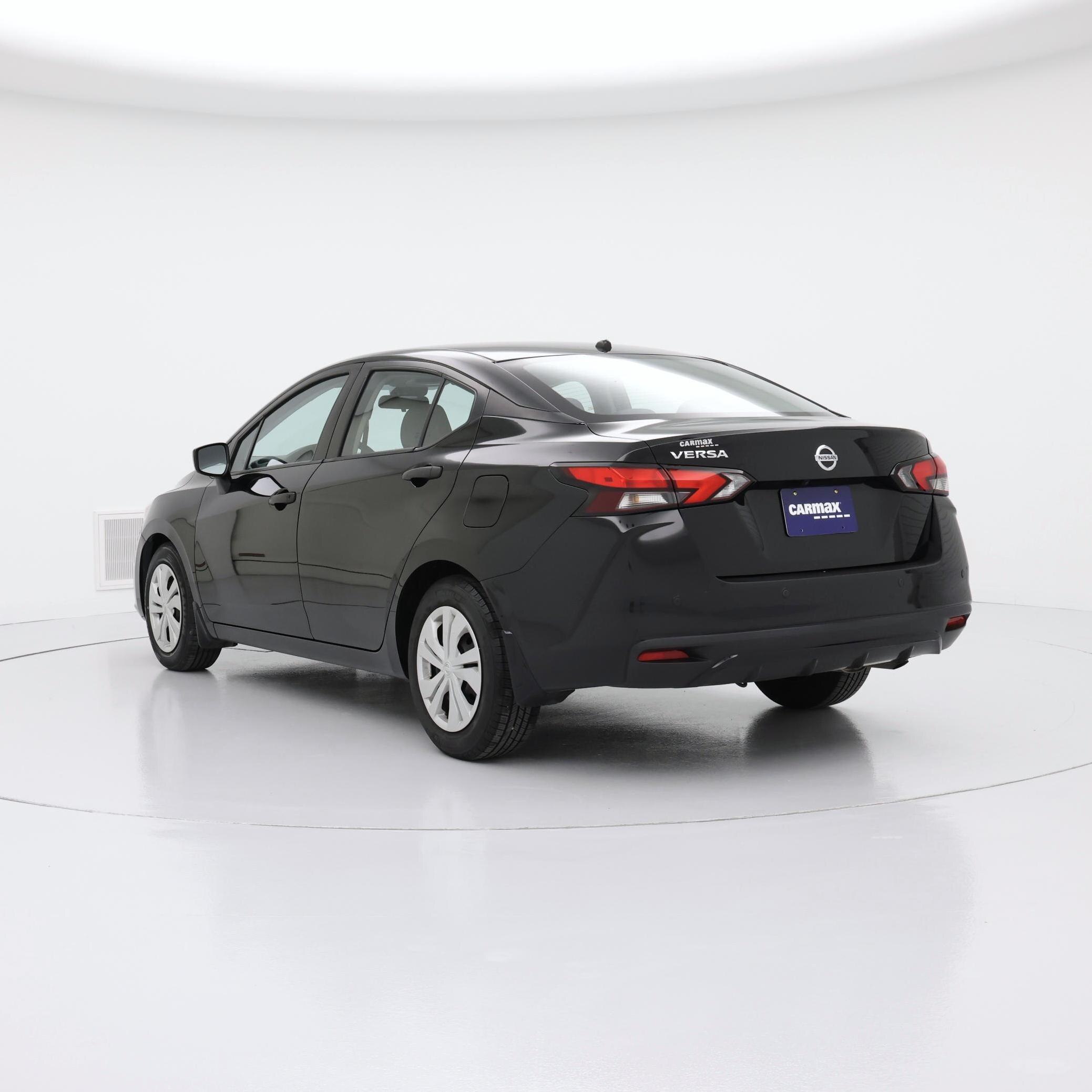 Thumbnail: 2021 Nissan Versa - 2