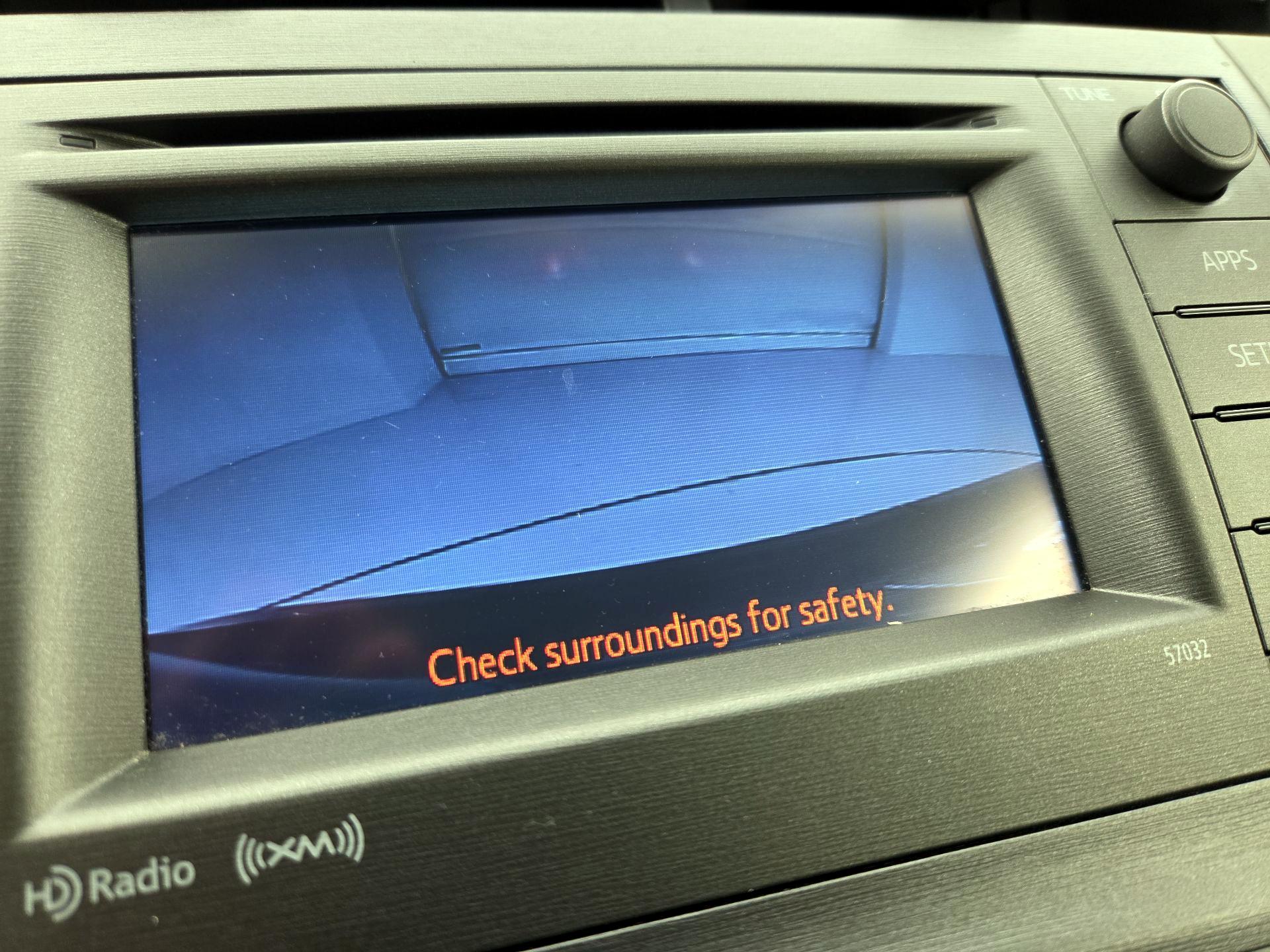 Thumbnail: 2014 Toyota Prius - 14