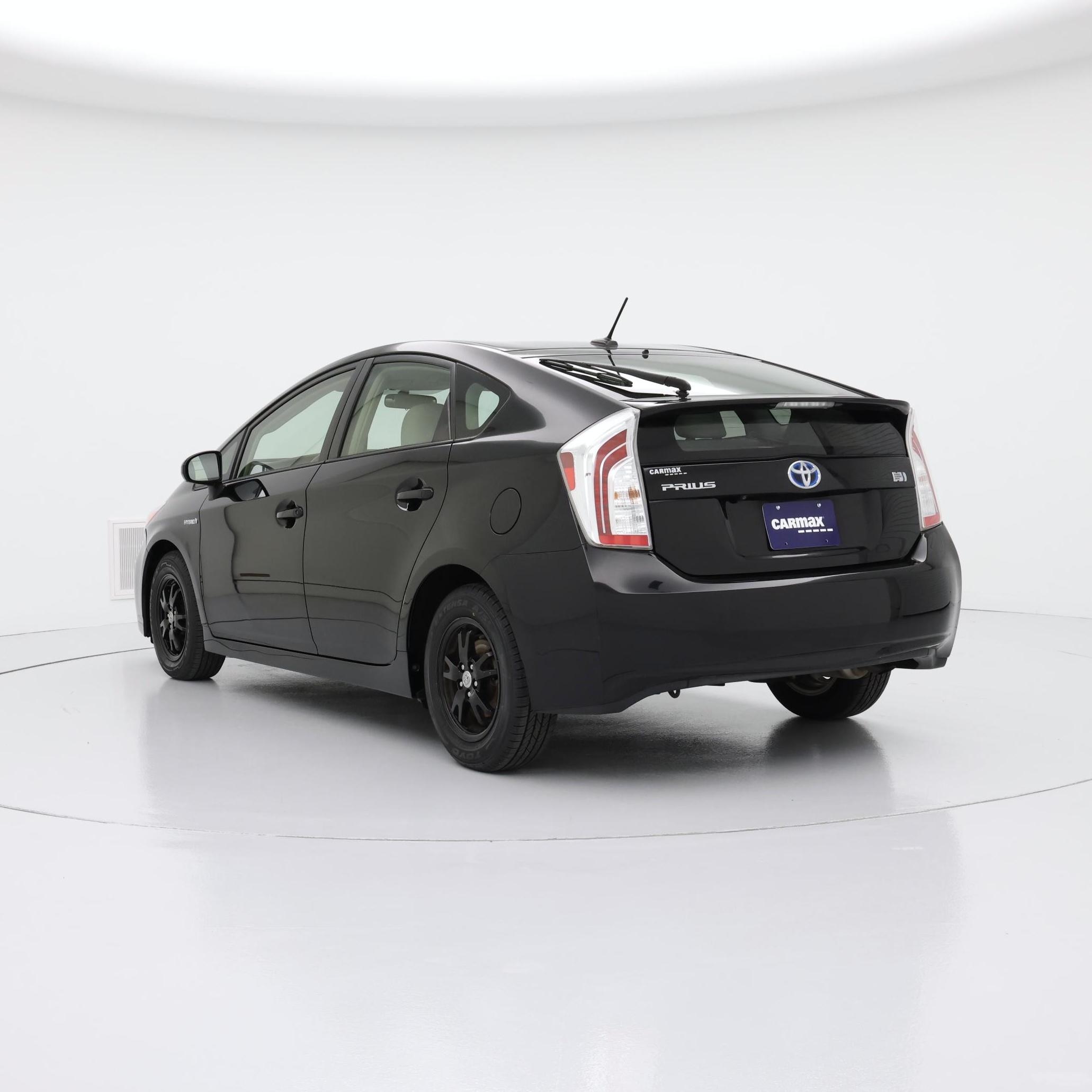 Thumbnail: 2014 Toyota Prius - 2