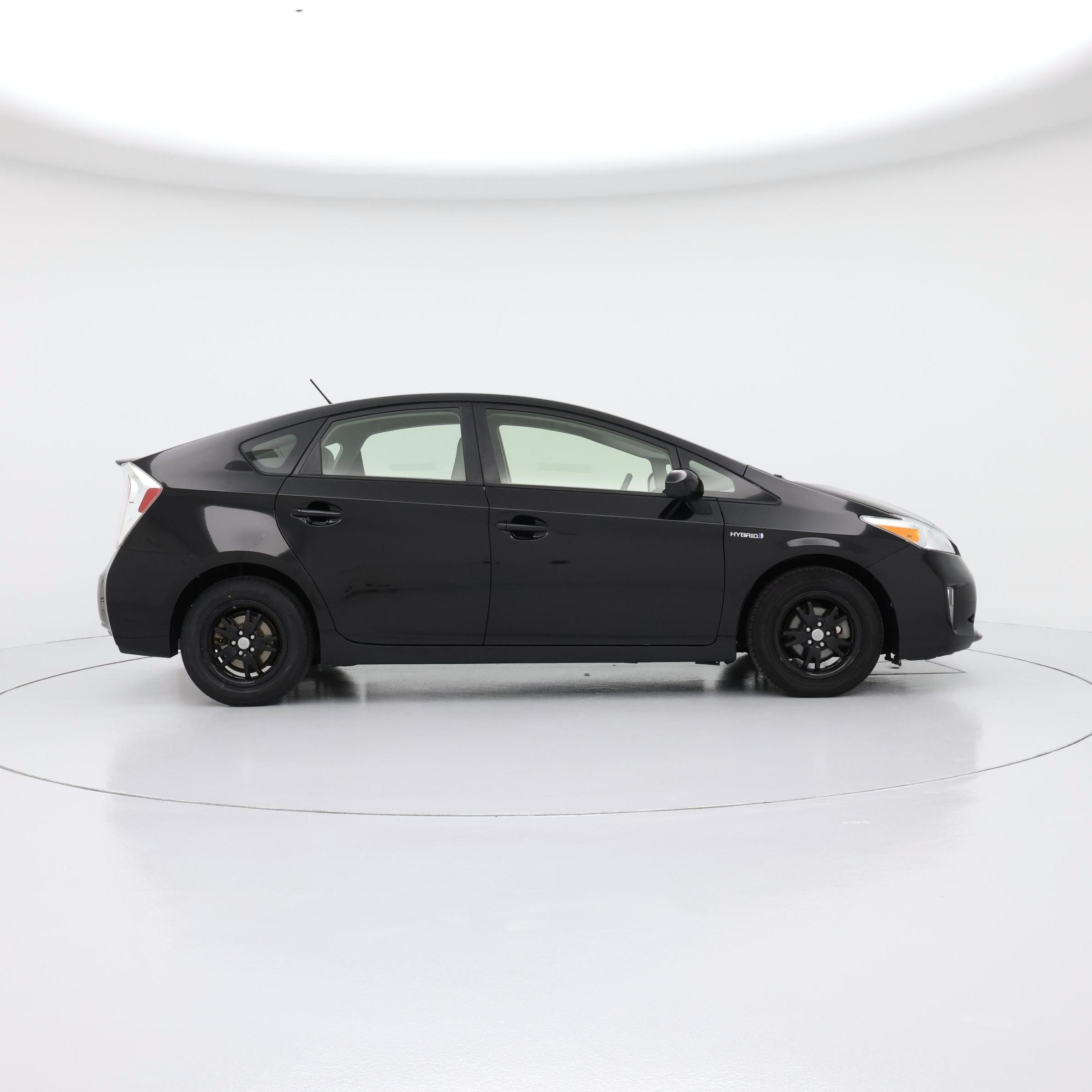 Thumbnail: 2014 Toyota Prius - 7