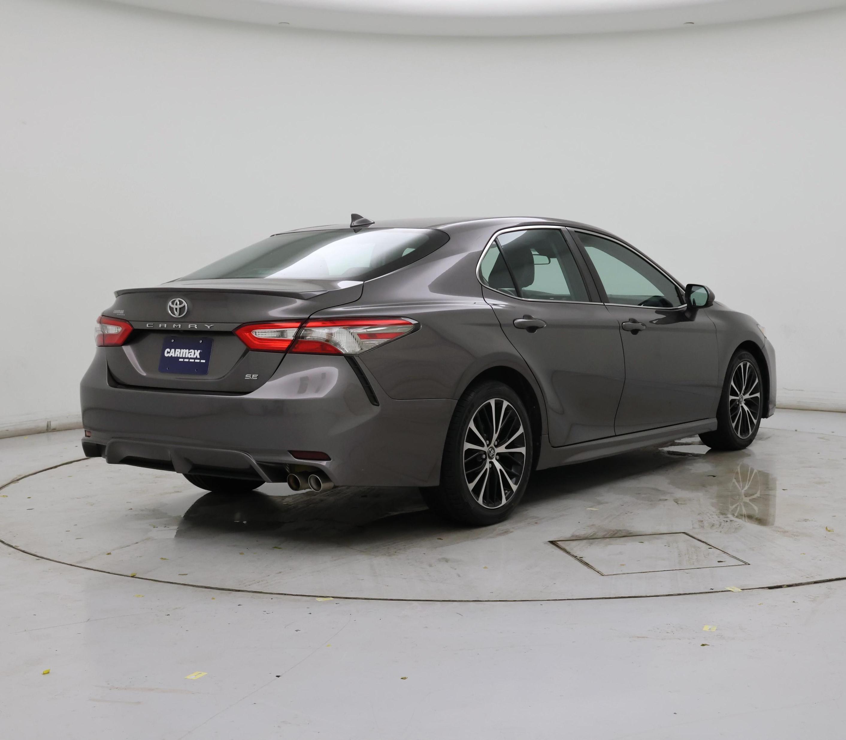 Thumbnail: 2019 Toyota Camry - 8