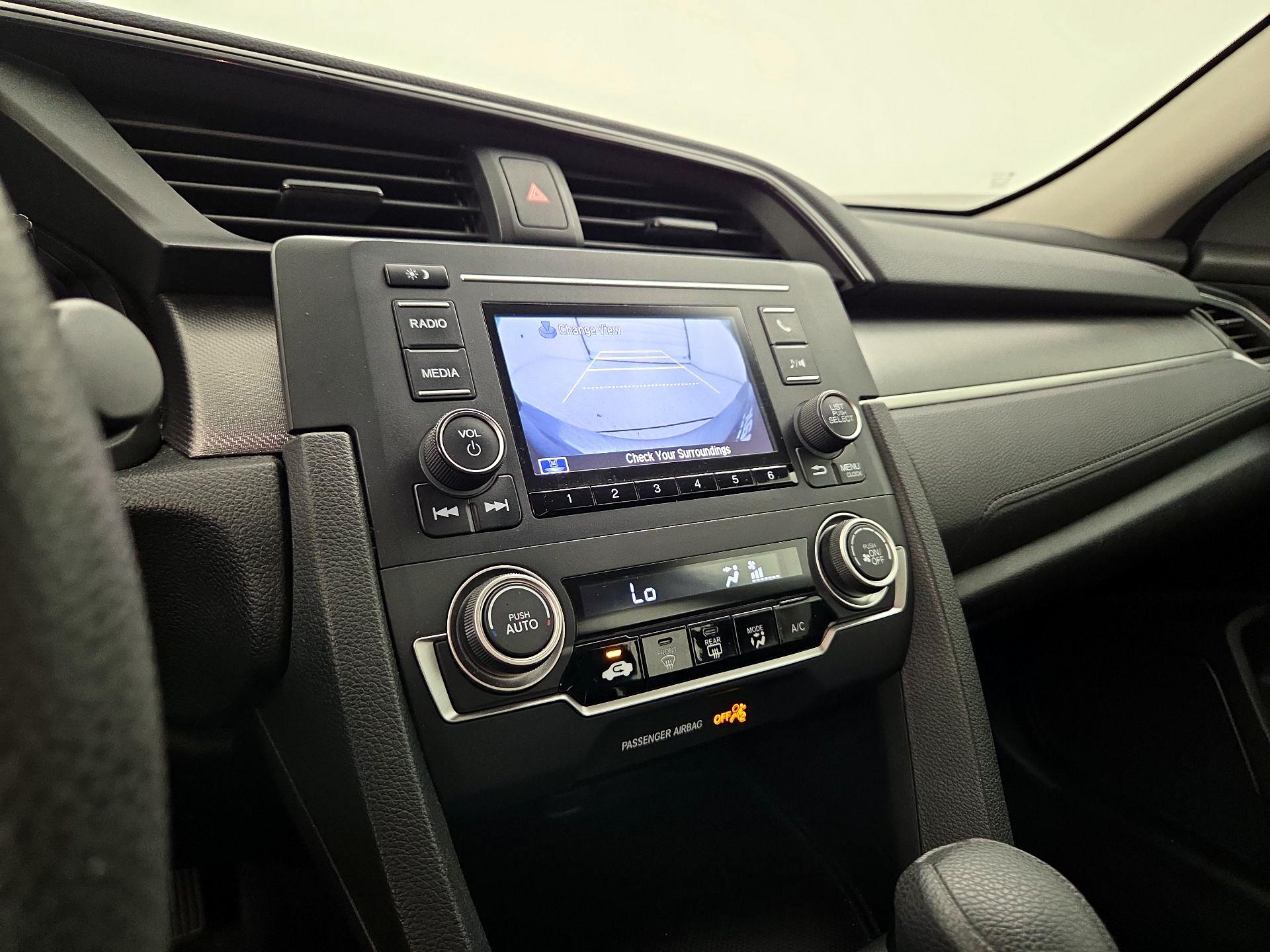 Thumbnail: 2016 Honda Civic - 14