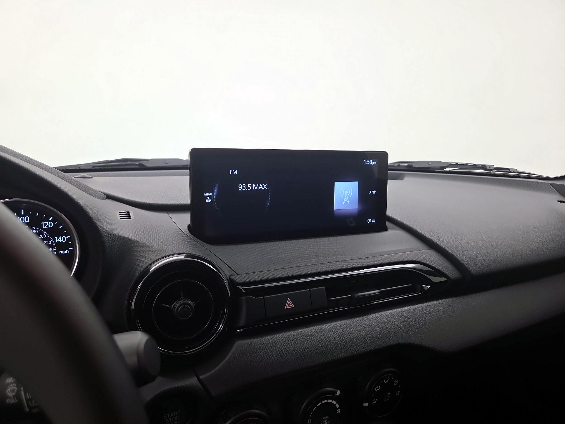 Thumbnail: 2025 Mazda MX-5 Miata - 15