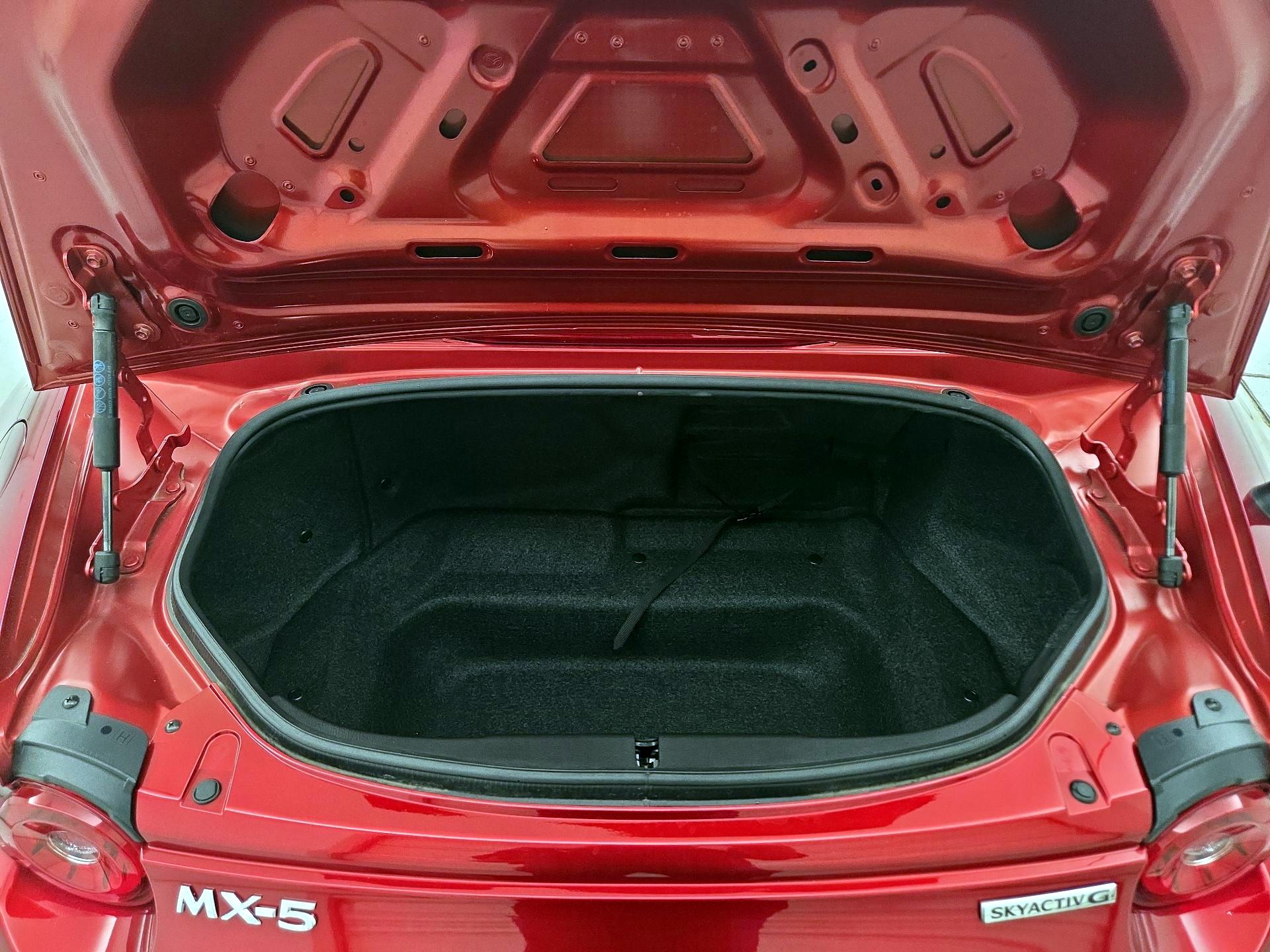 Thumbnail: 2025 Mazda MX-5 Miata - 19