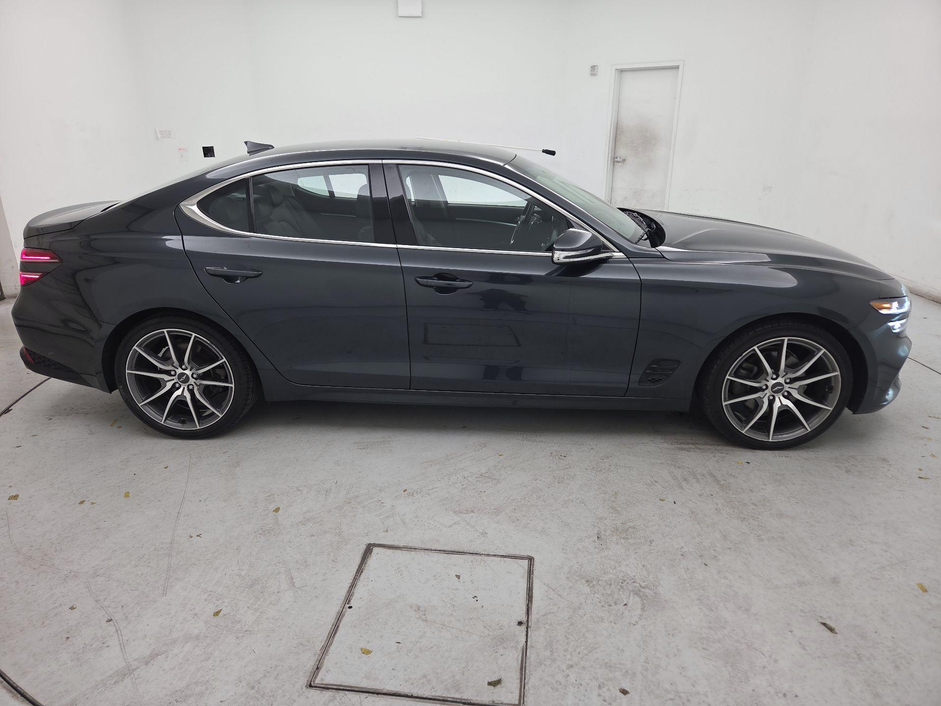 Thumbnail: 2023 Genesis G70 - 4