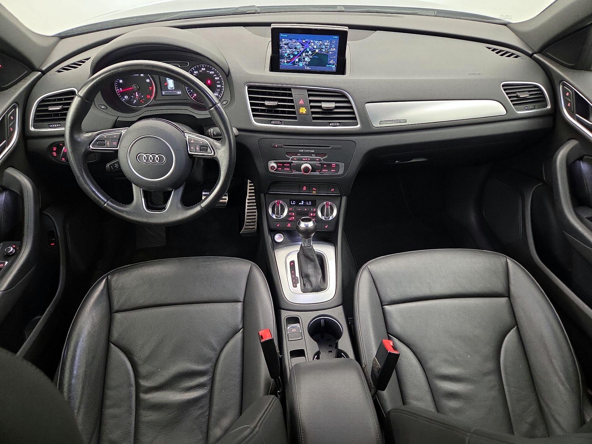 Thumbnail: 2015 Audi Q3 - 8