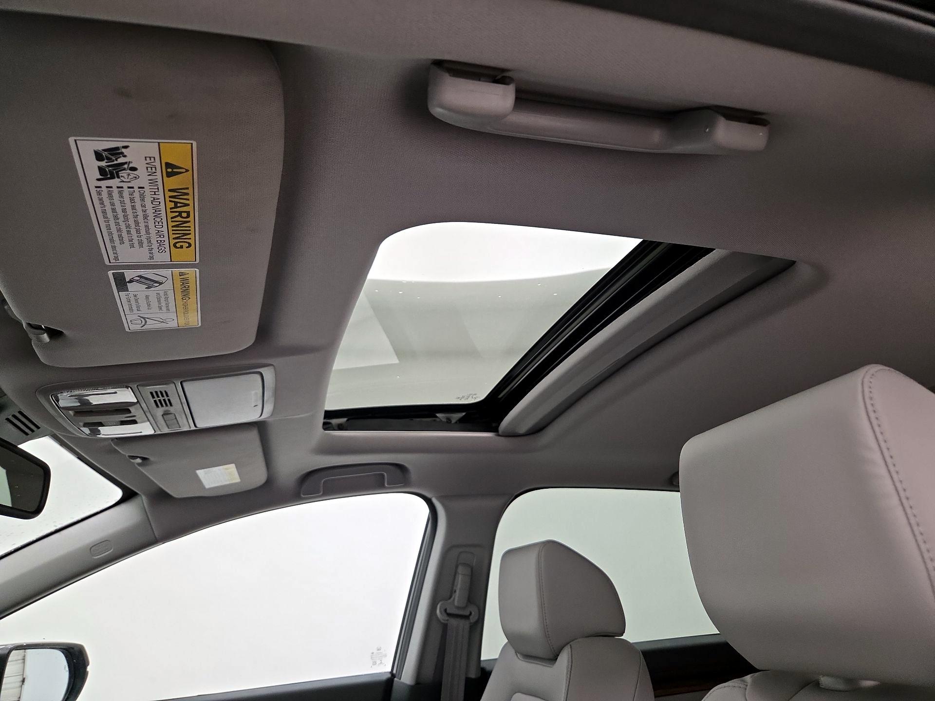 Thumbnail: 2017 Honda CR-V - 17