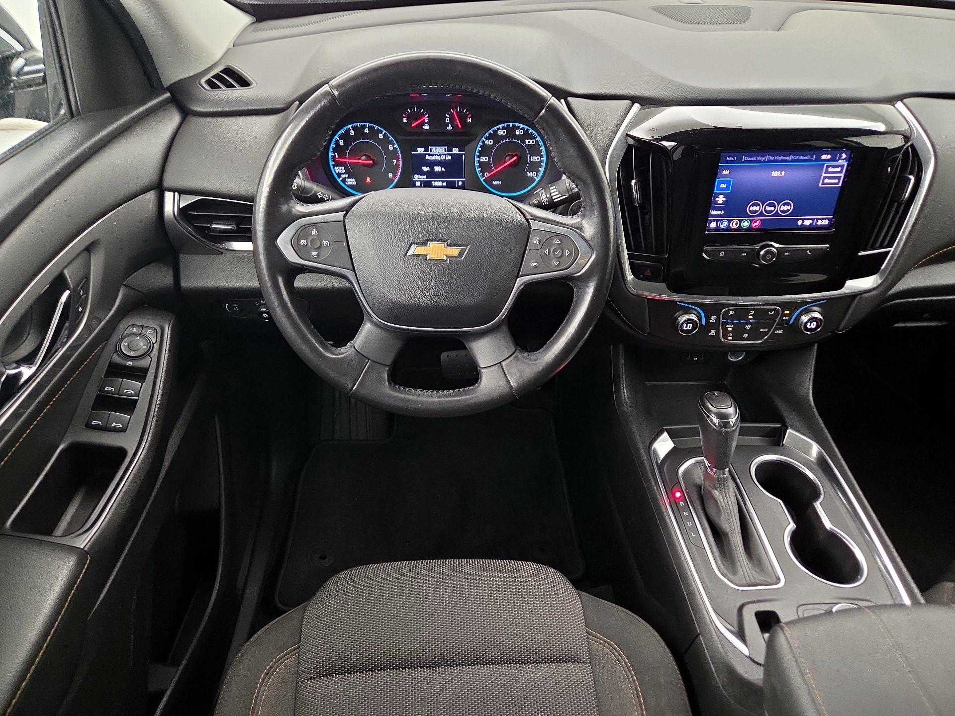 Thumbnail: 2020 Chevrolet Traverse - 10