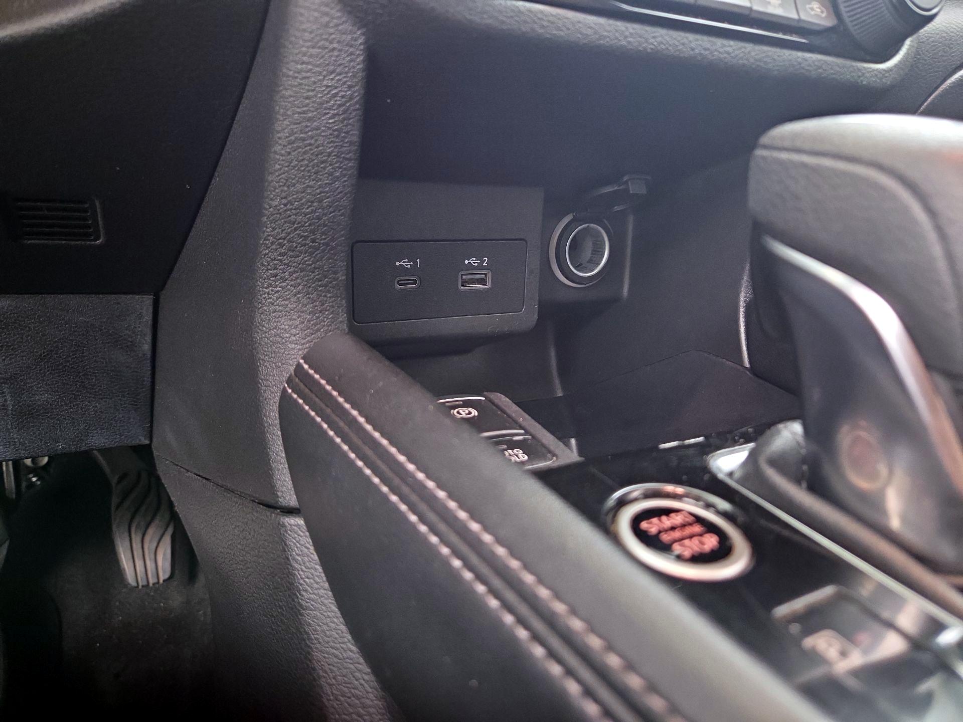 Thumbnail: 2022 Nissan Kicks - 15