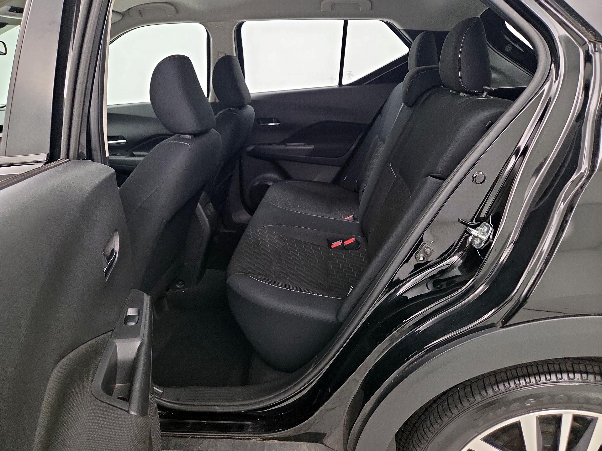 Thumbnail: 2022 Nissan Kicks - 16