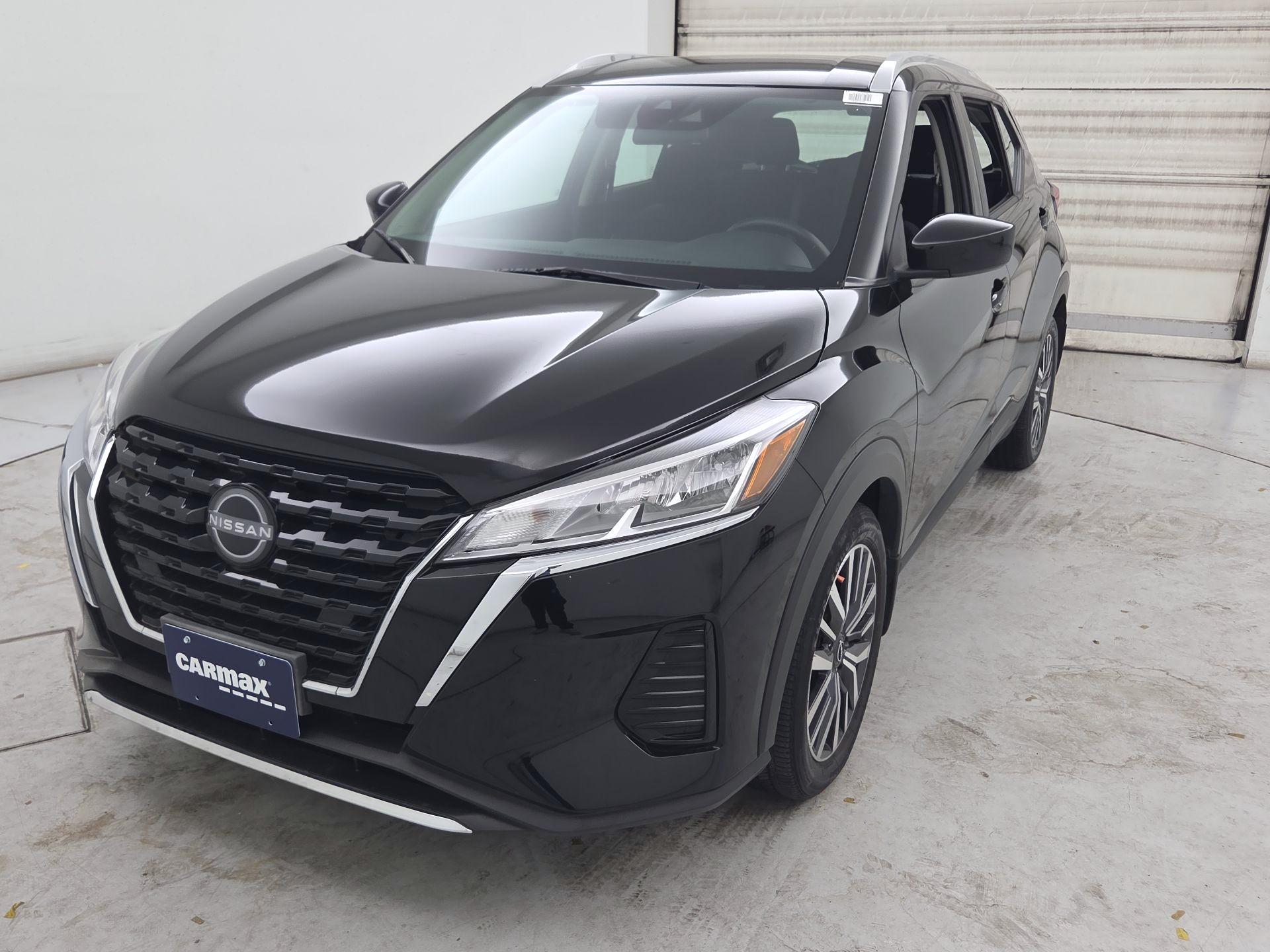 Thumbnail: 2022 Nissan Kicks - 3