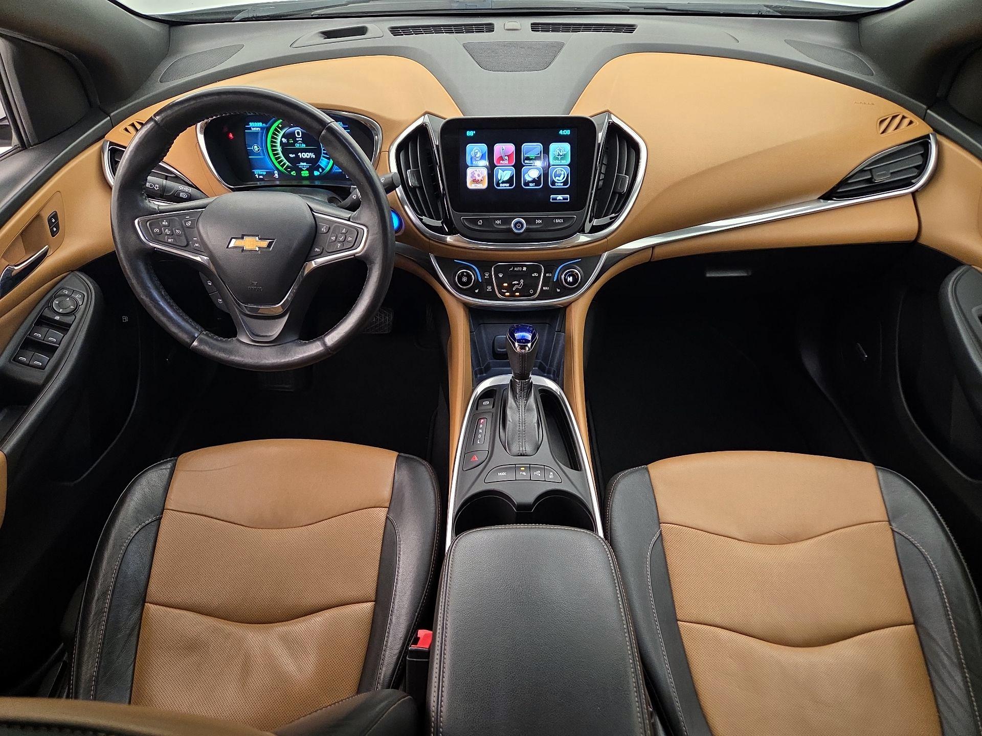 Thumbnail: 2017 Chevrolet Volt - 9
