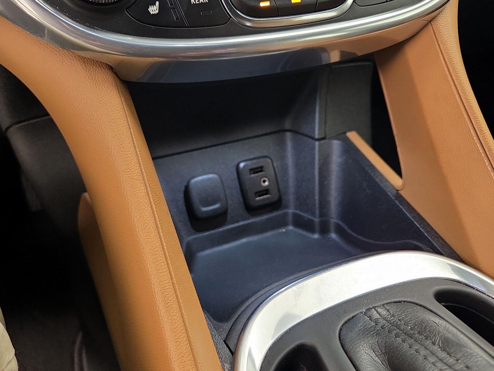 Thumbnail: 2017 Chevrolet Volt - 18