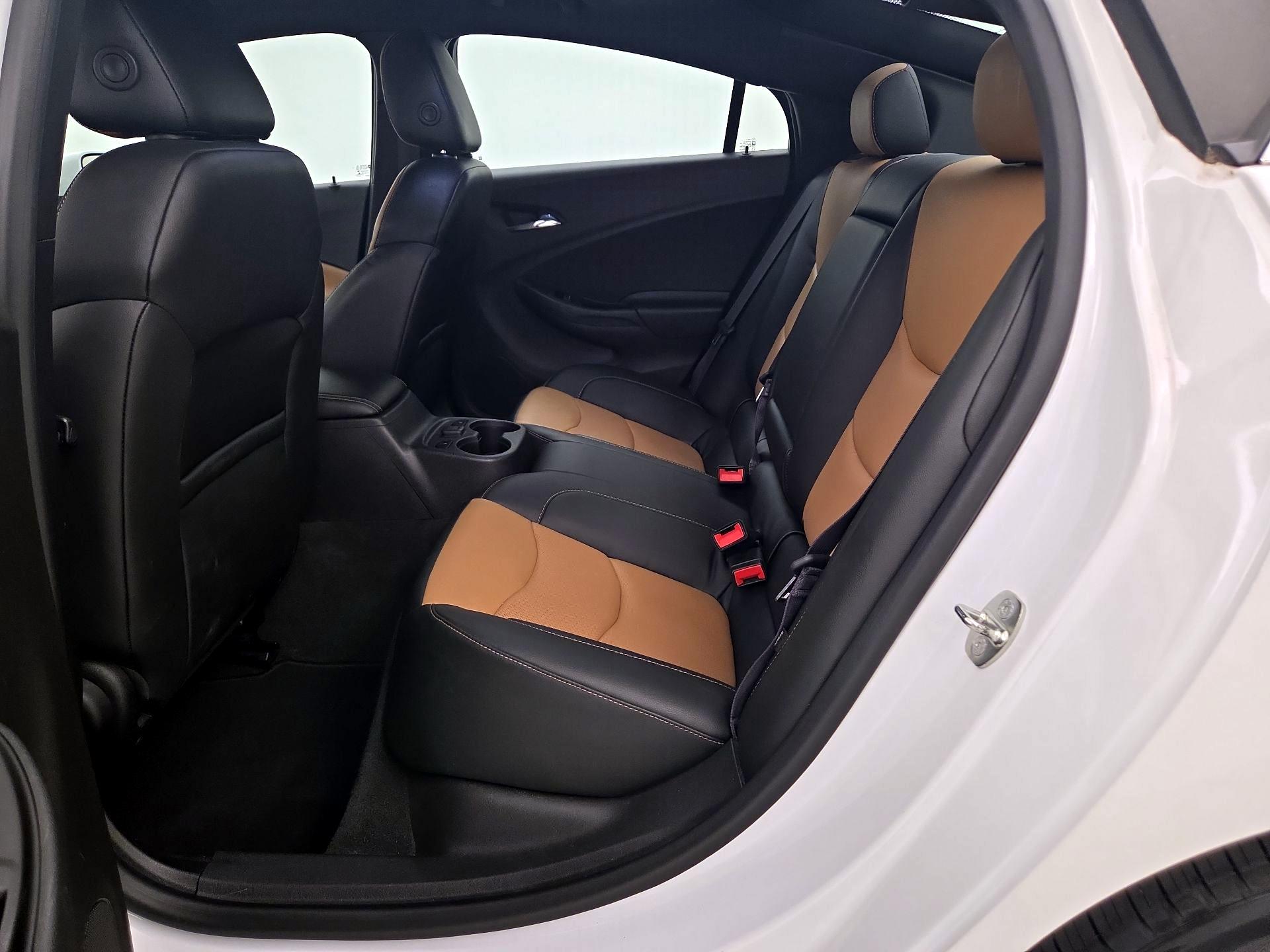 Thumbnail: 2017 Chevrolet Volt - 19