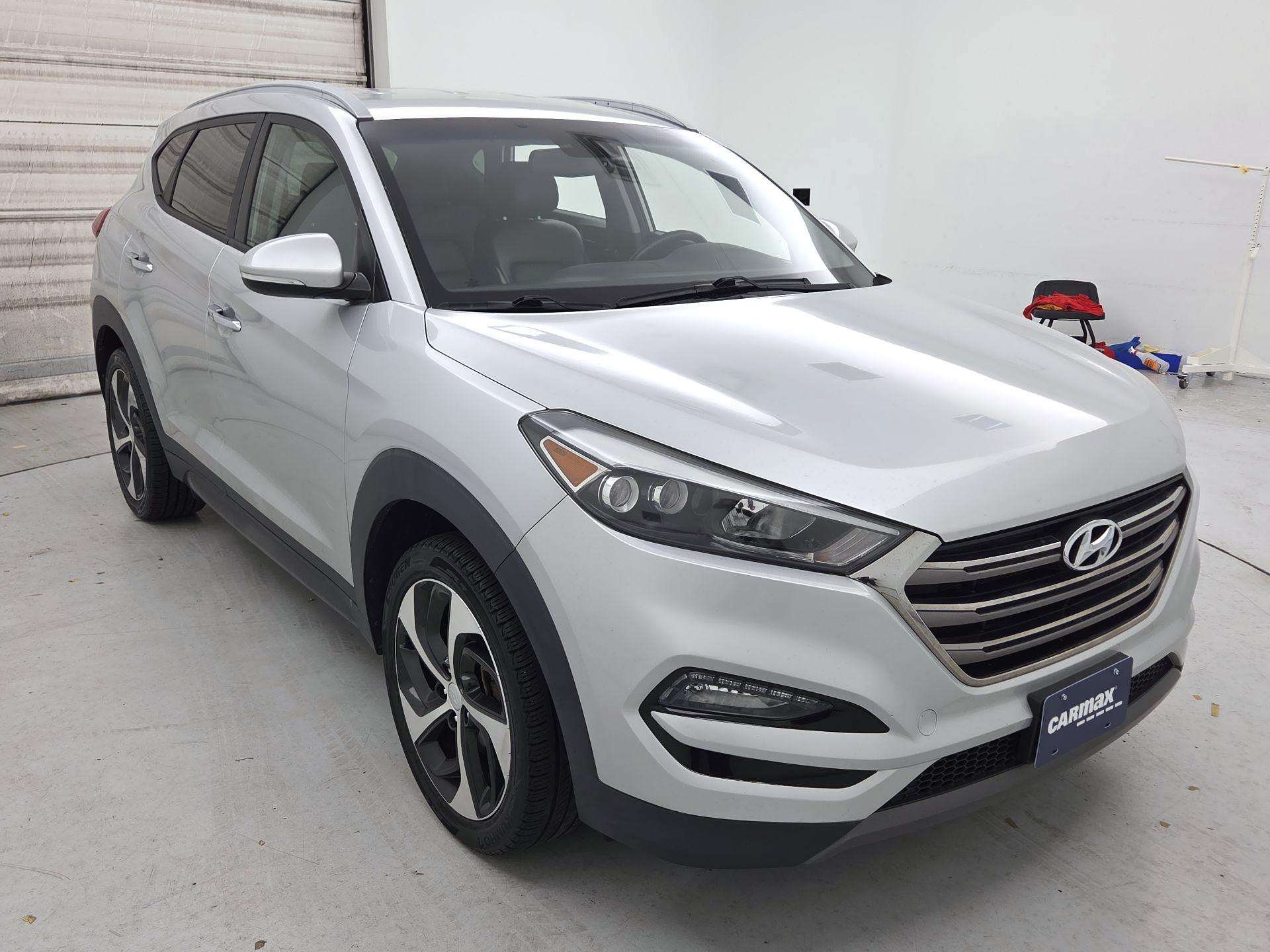 Thumbnail: 2016 Hyundai Tucson - 1