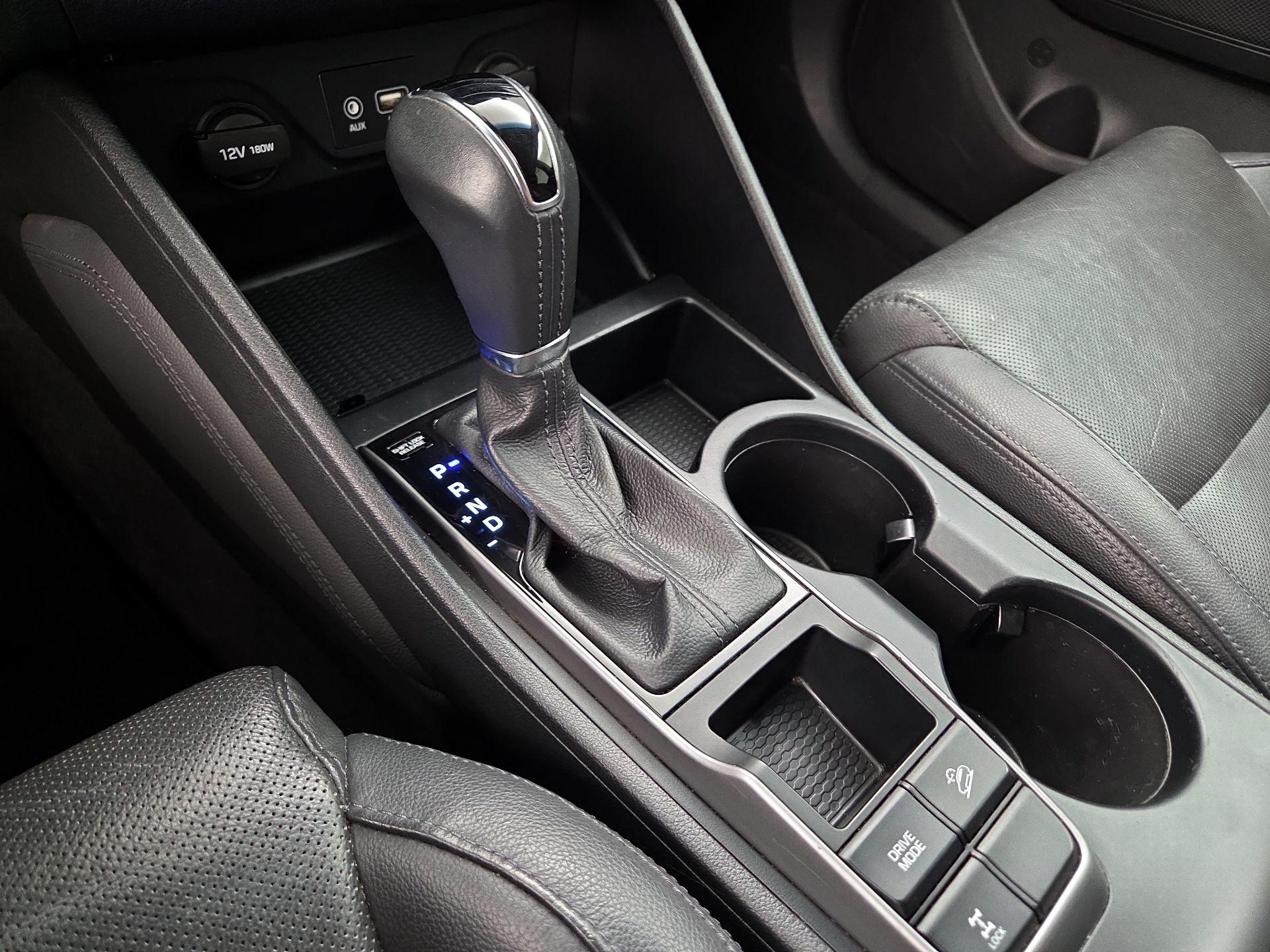 Thumbnail: 2016 Hyundai Tucson - 16