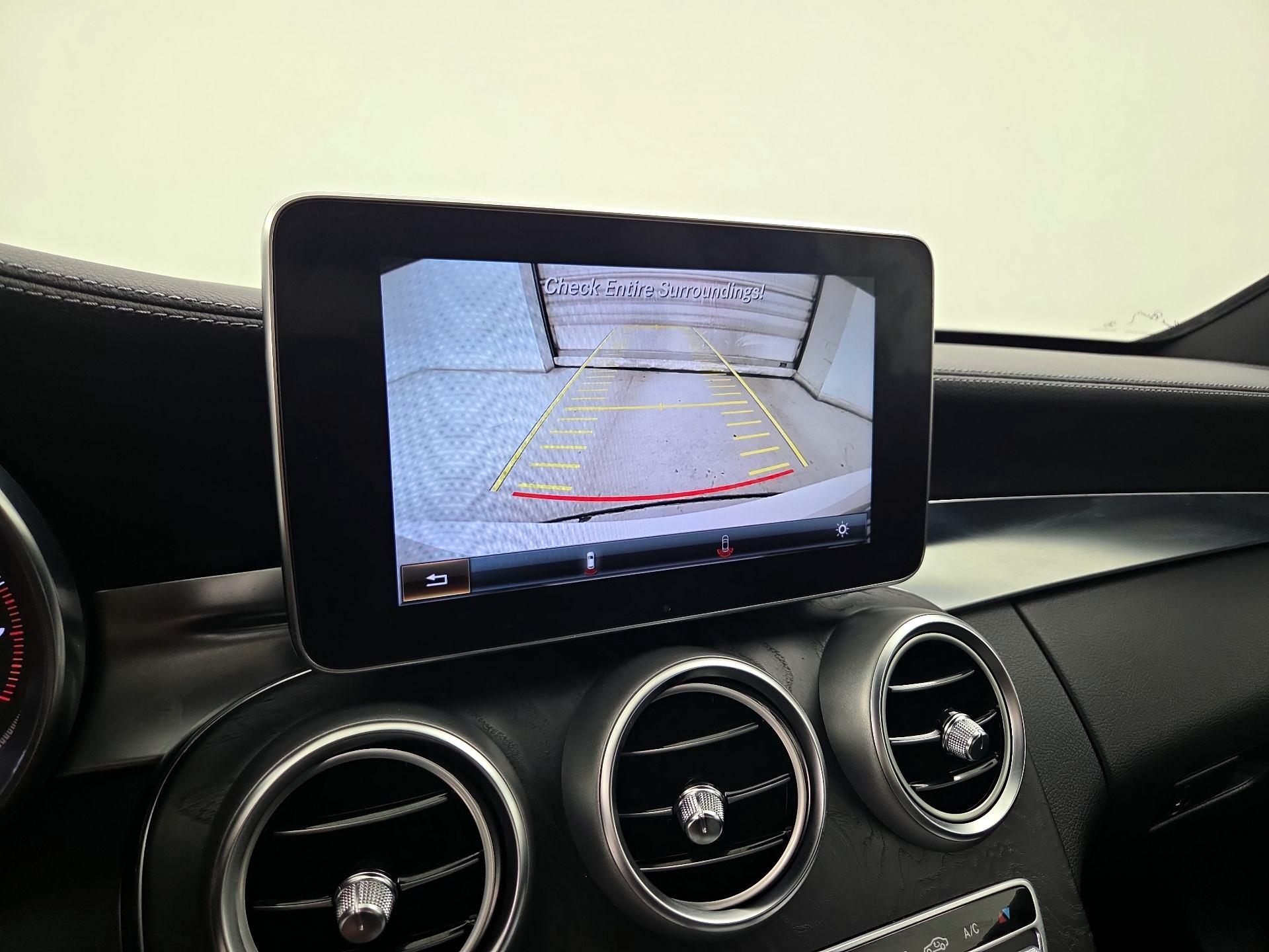 Thumbnail: 2015 Mercedes-Benz C-Class - 15