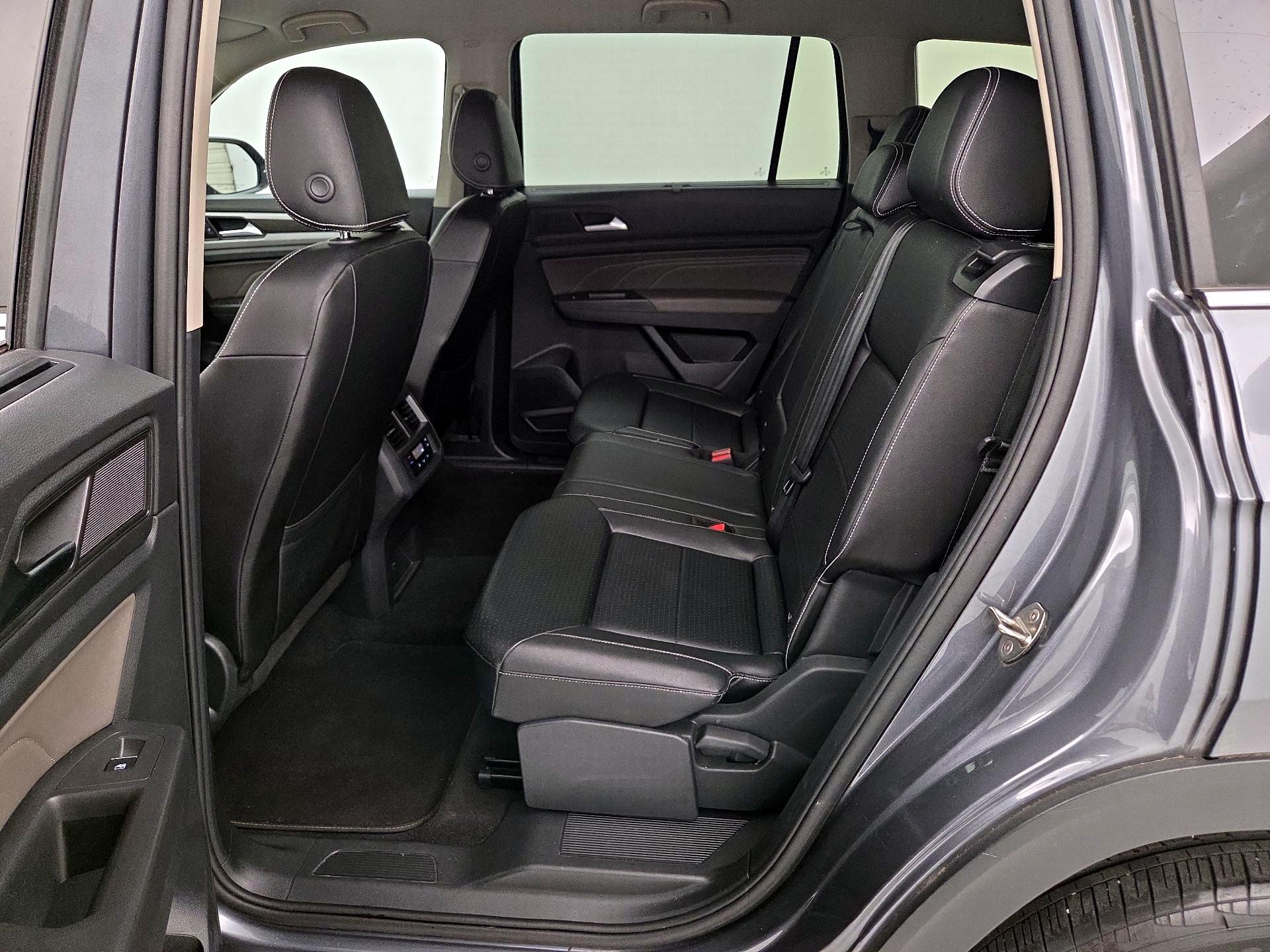 Thumbnail: 2023 Volkswagen Atlas - 18