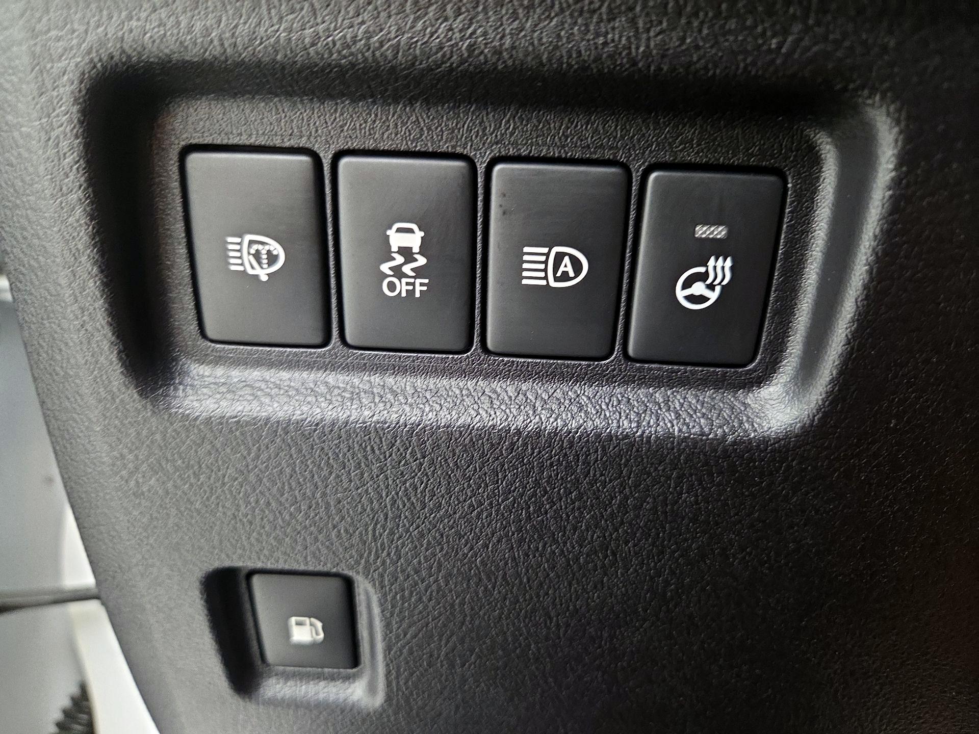 Thumbnail: 2021 Lexus GX - 13