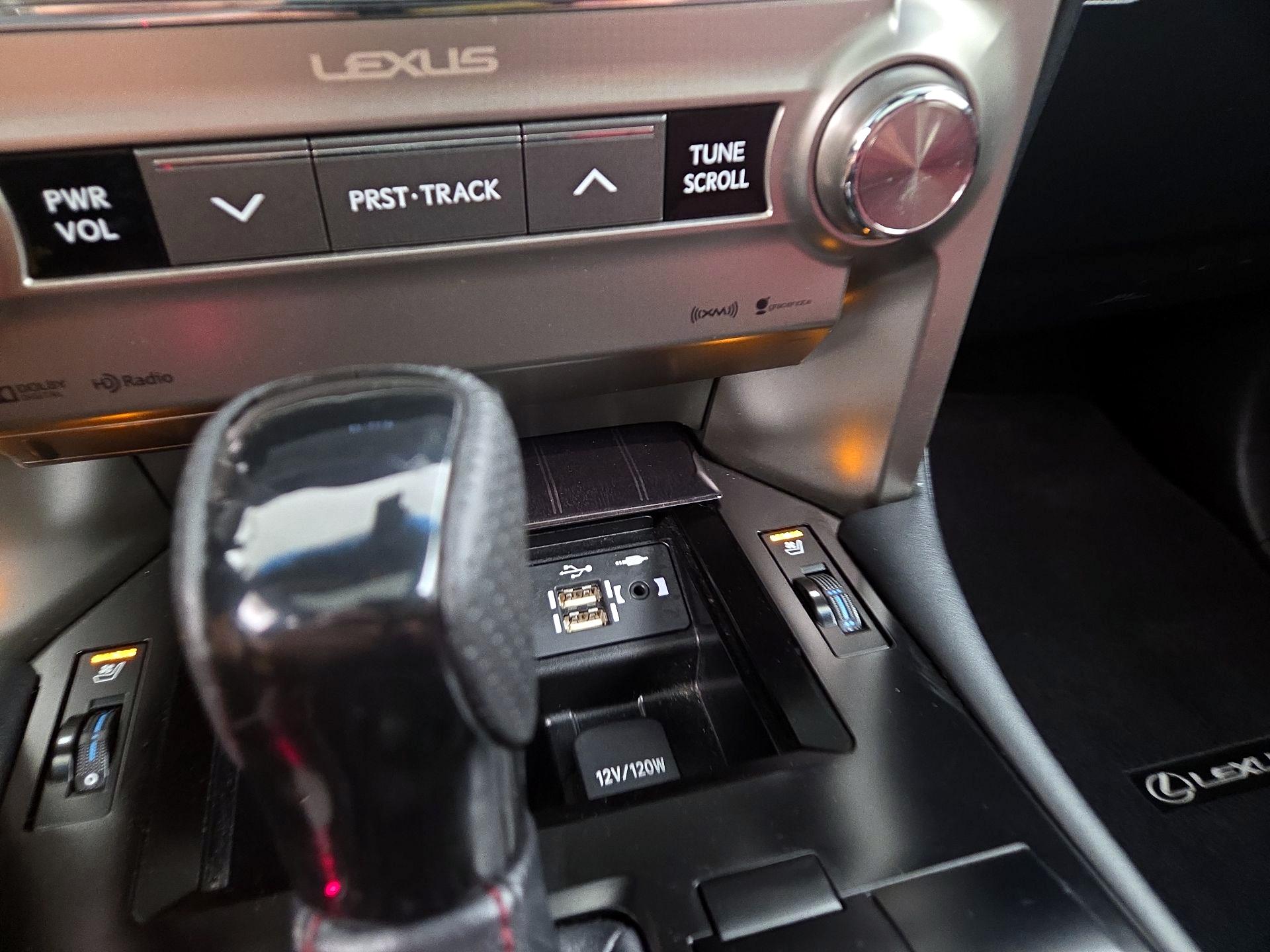 Thumbnail: 2021 Lexus GX - 18