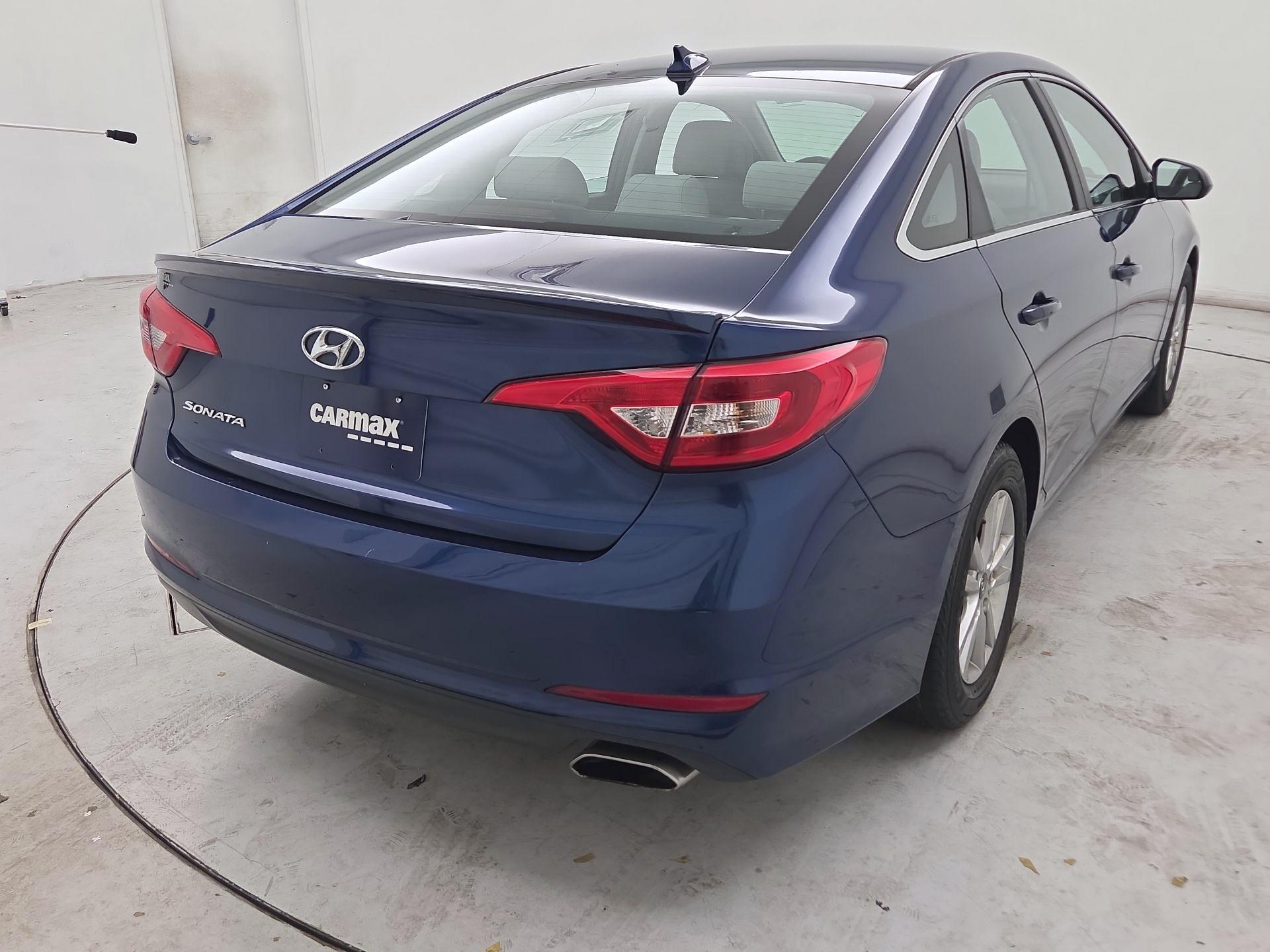 Thumbnail: 2017 Hyundai Sonata - 5