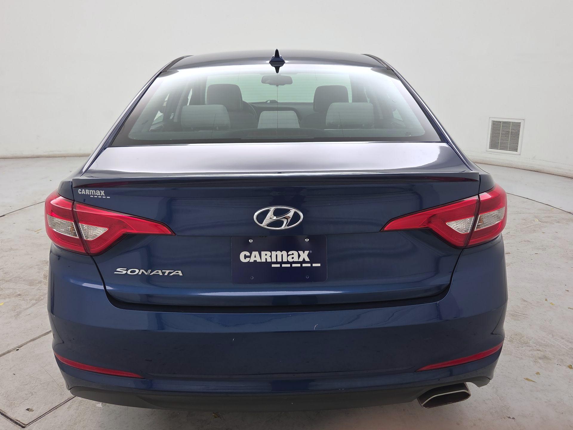 Thumbnail: 2017 Hyundai Sonata - 6